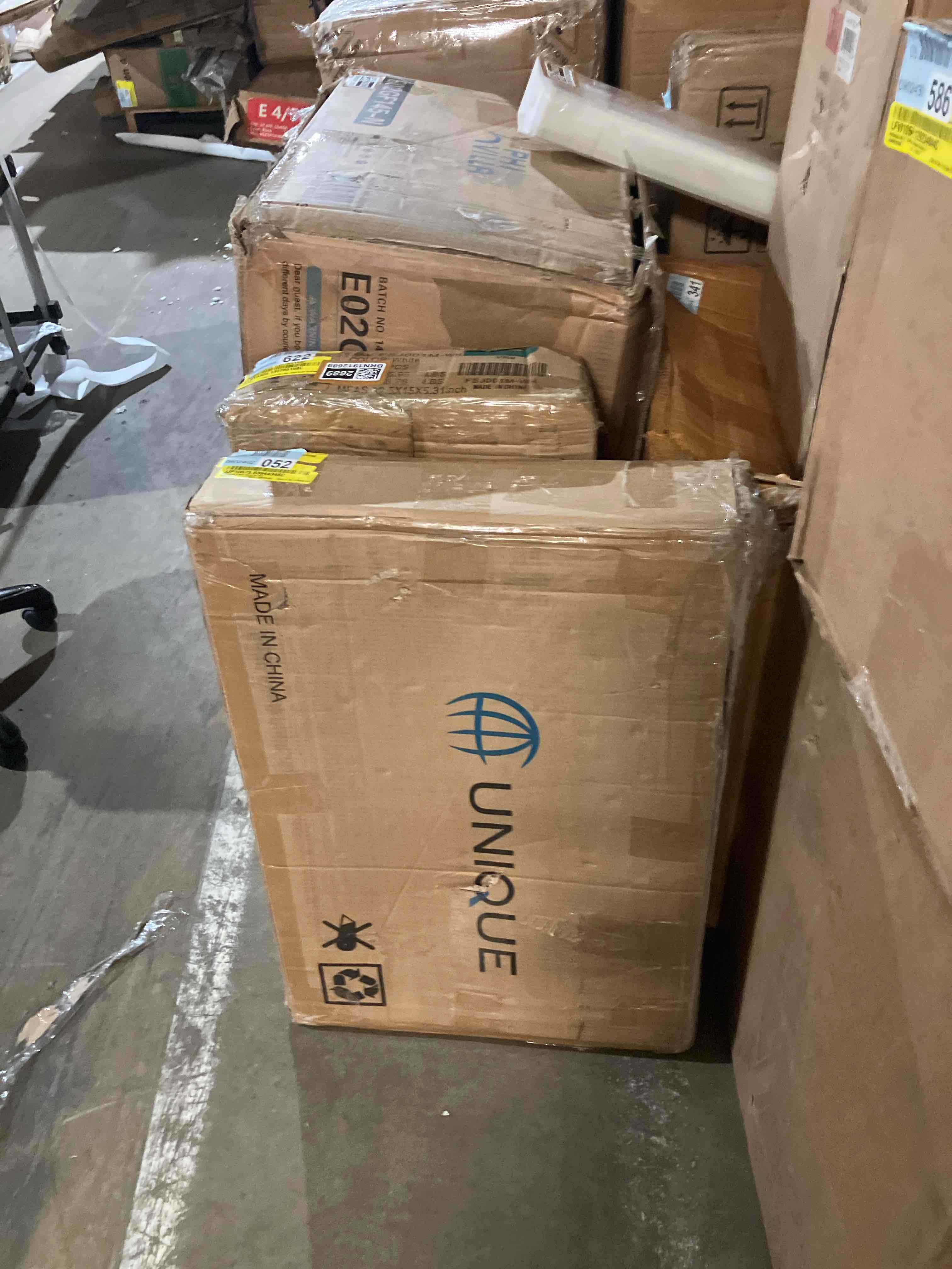 https://s3.amazonaws.com/lotting-images-prod/phillipi/BRN1912687_1752605327904.jpeg