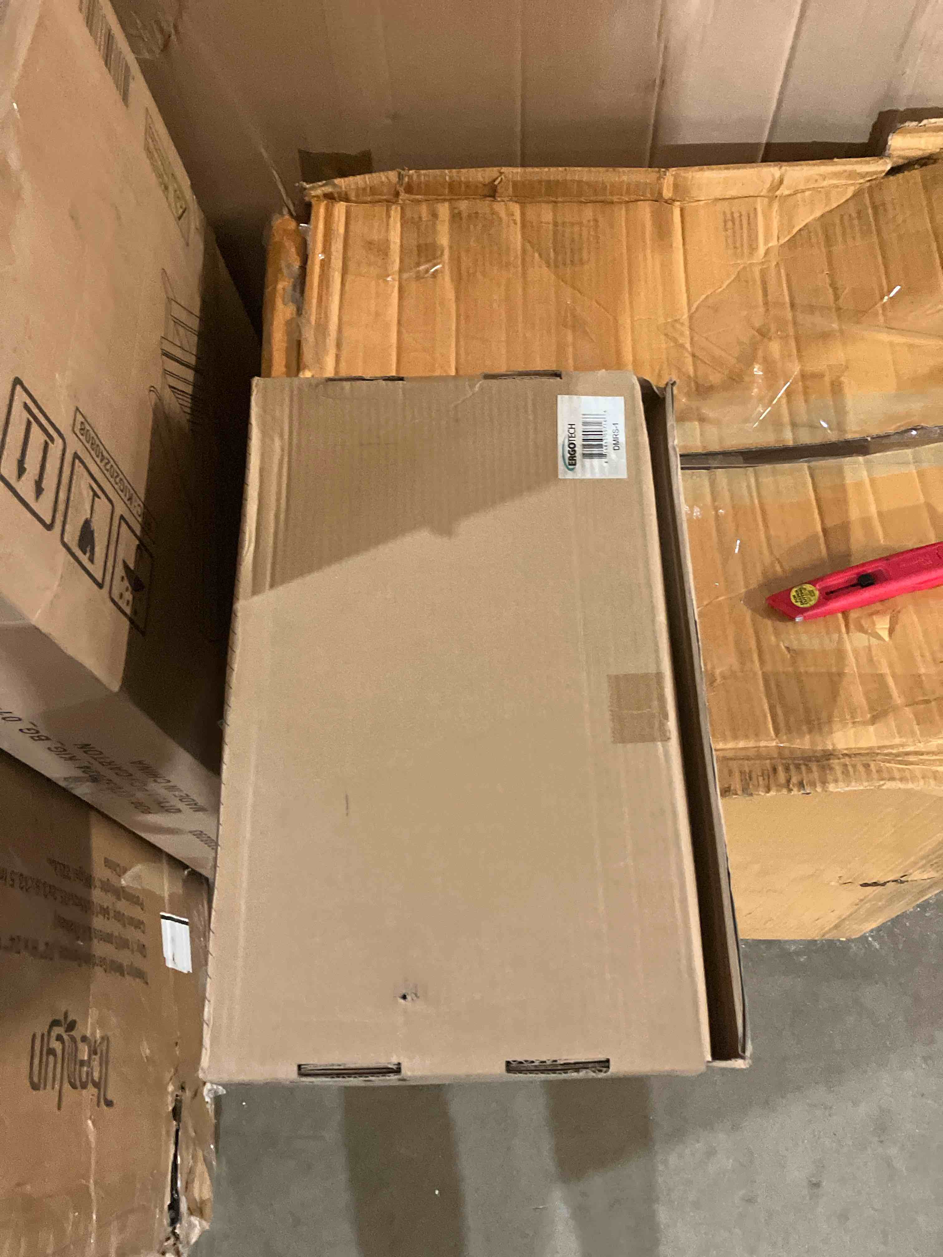 https://s3.amazonaws.com/lotting-images-prod/phillipi/BRN1912699_1752602272274.jpeg