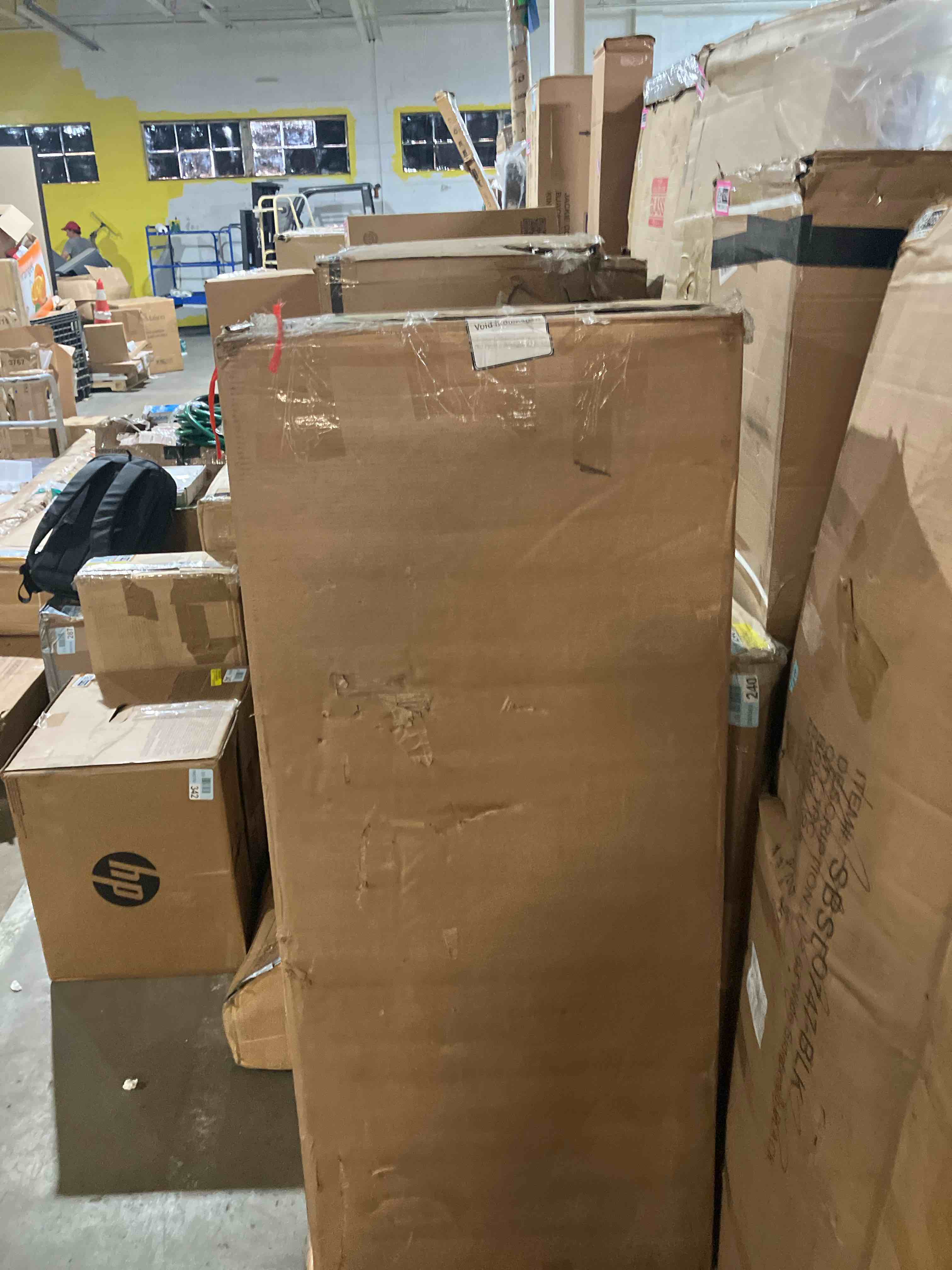 https://s3.amazonaws.com/lotting-images-prod/phillipi/BRN1912721_1752593483623.jpeg