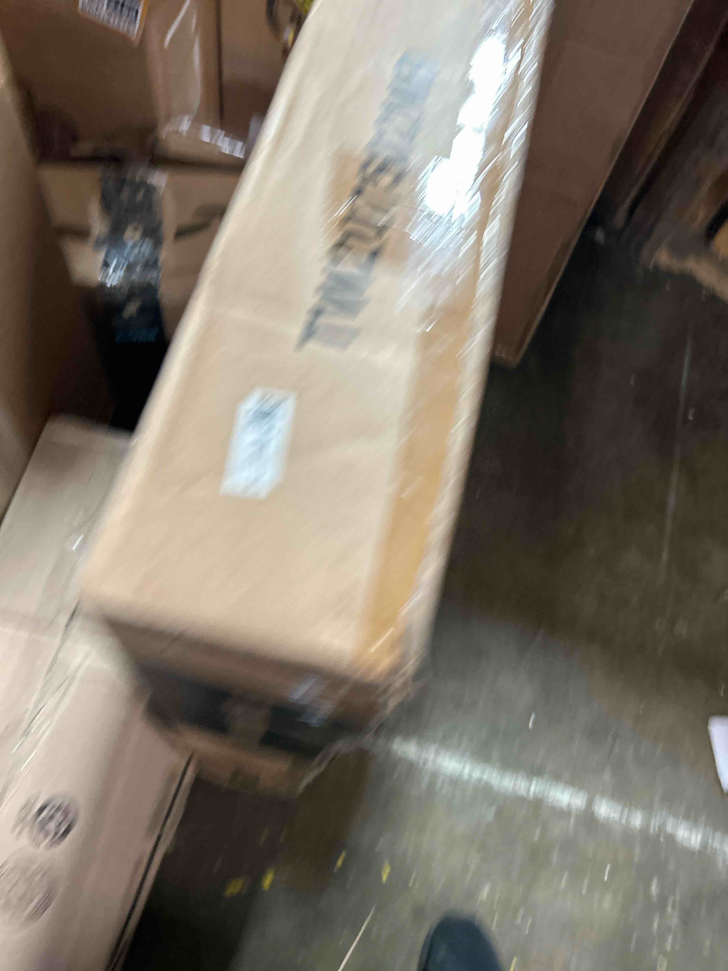 https://s3.amazonaws.com/lotting-images-prod/phillipi/BRN1912783_1752698233033.jpeg