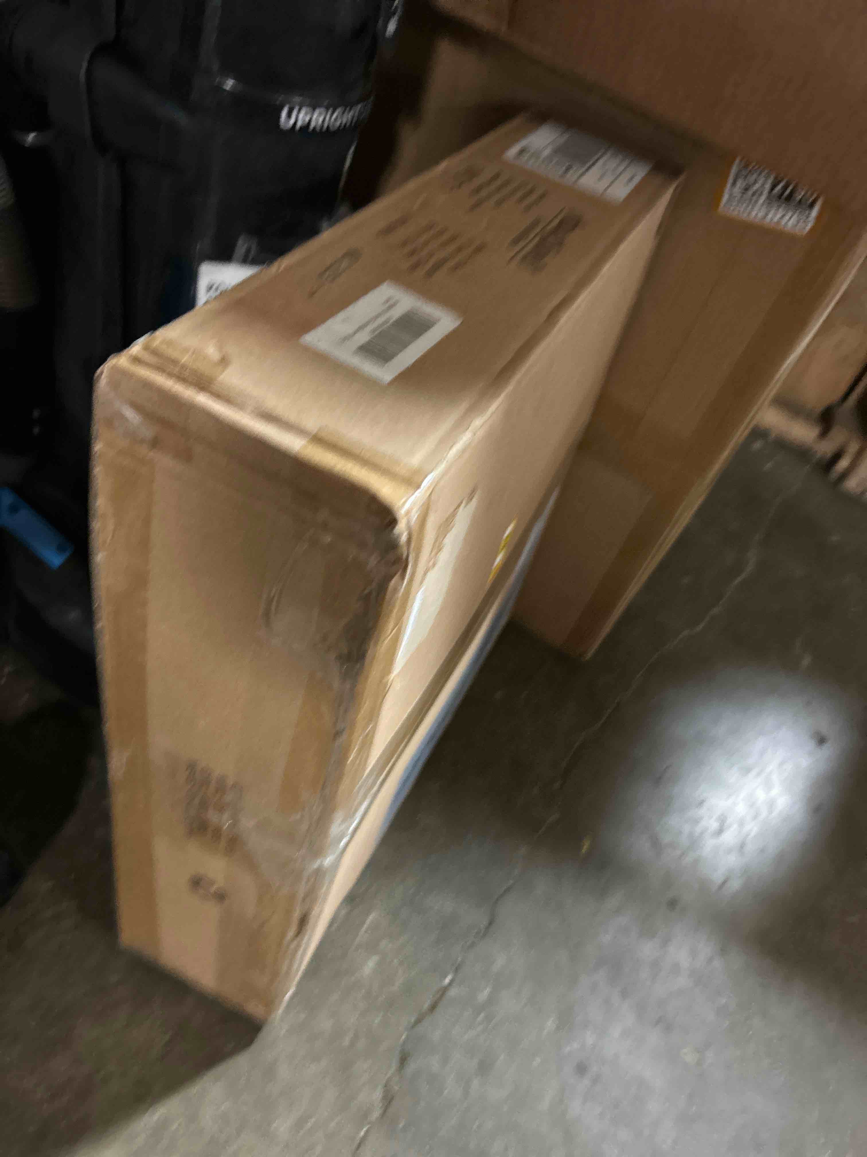 https://s3.amazonaws.com/lotting-images-prod/phillipi/BRN1912792_1752692223305.jpeg