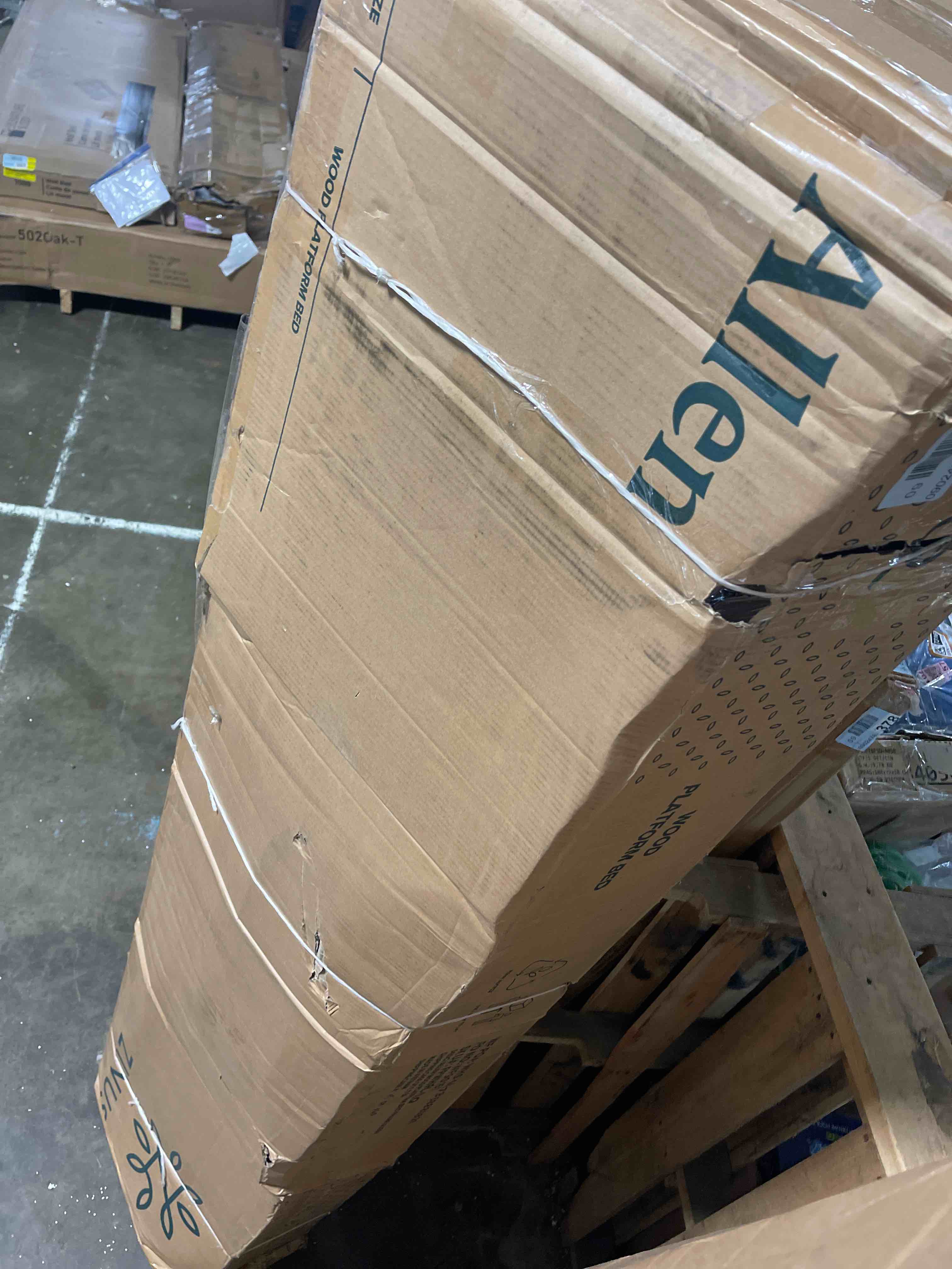 https://s3.amazonaws.com/lotting-images-prod/phillipi/BRN1912854_1752770985856.jpeg