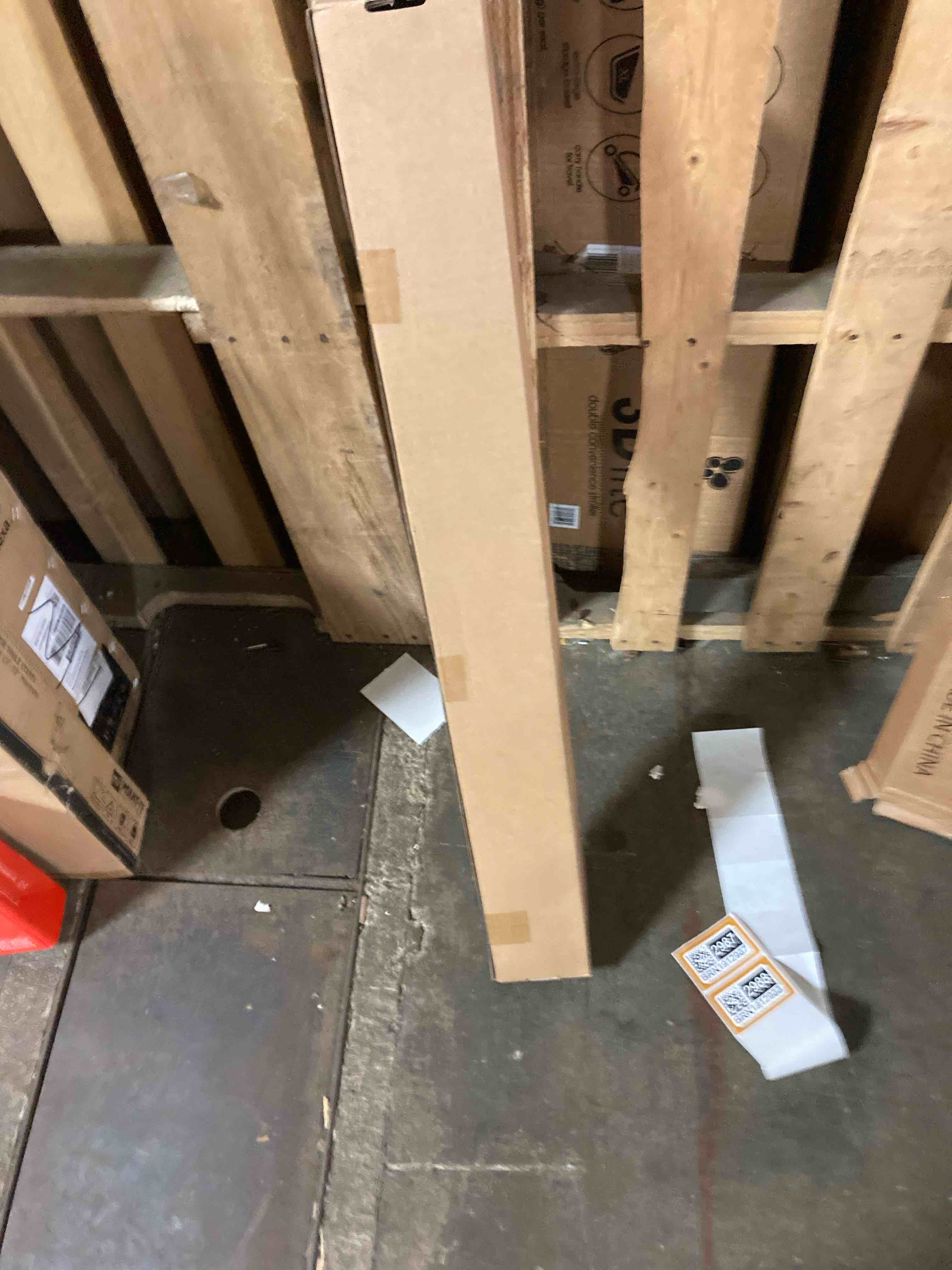 https://s3.amazonaws.com/lotting-images-prod/phillipi/BRN1912970_1752768469597.jpeg