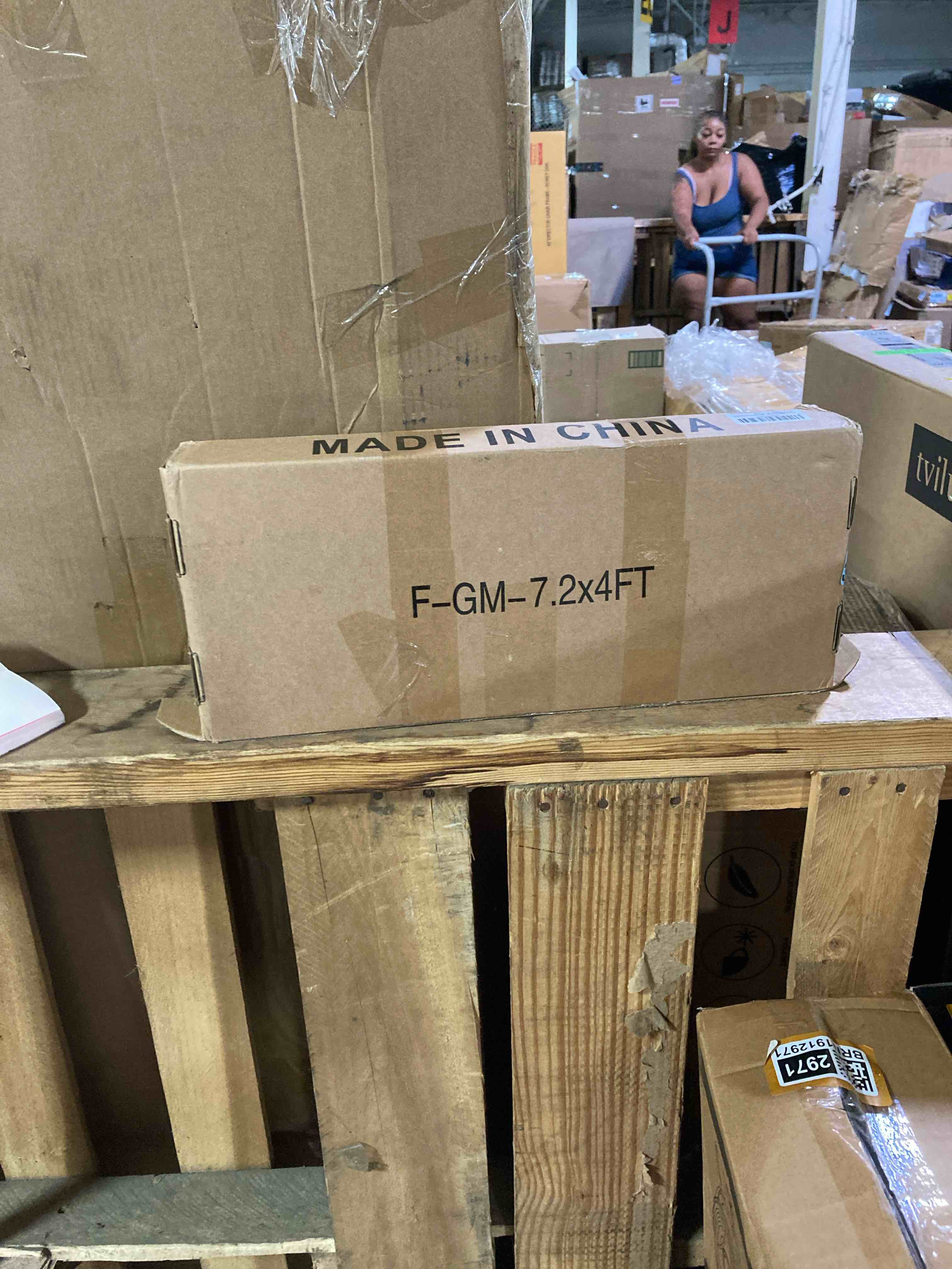 https://s3.amazonaws.com/lotting-images-prod/phillipi/BRN1912978_1752769407368.jpeg