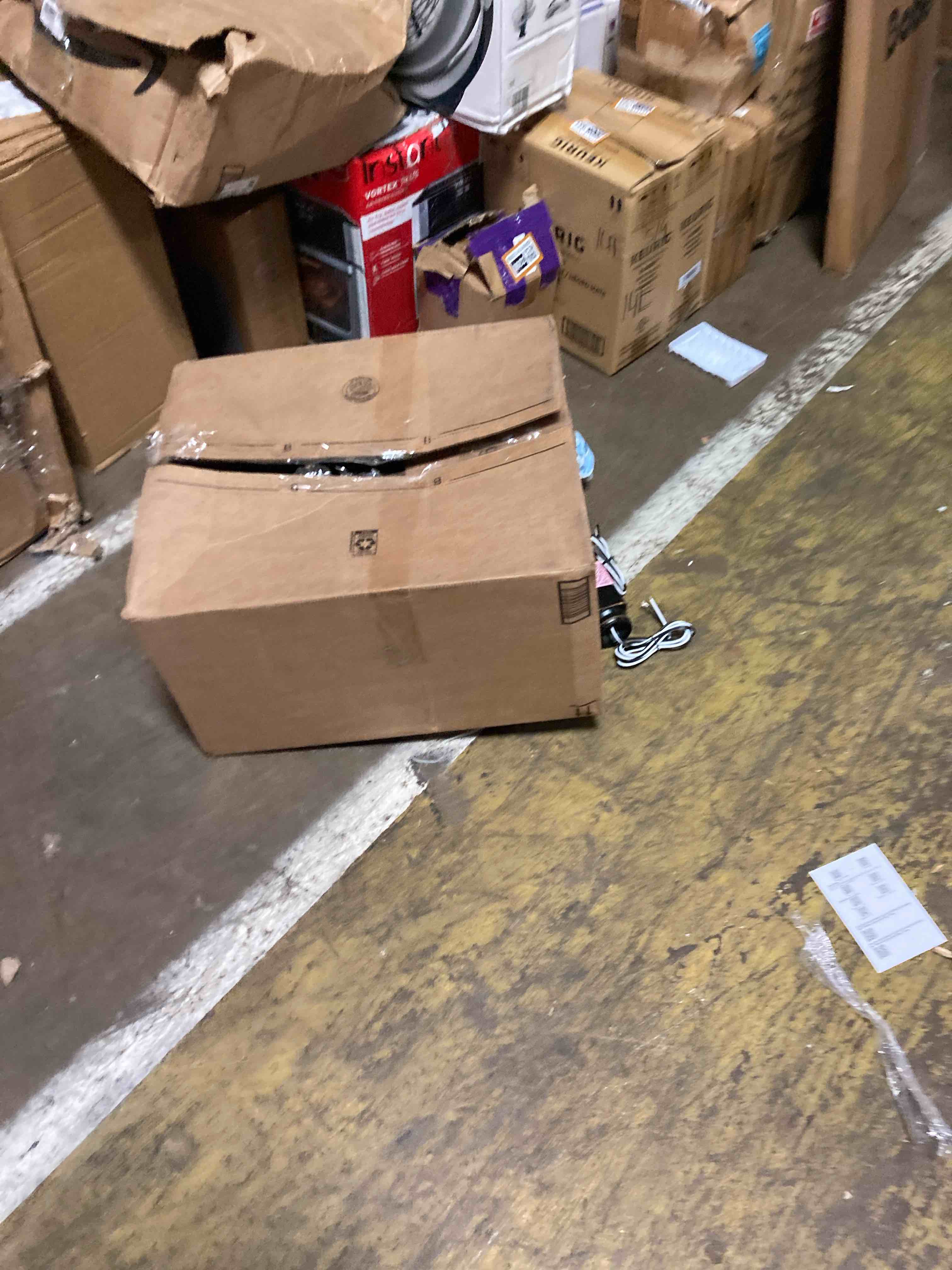 https://s3.amazonaws.com/lotting-images-prod/phillipi/BRN1913276_1752863178072.jpeg