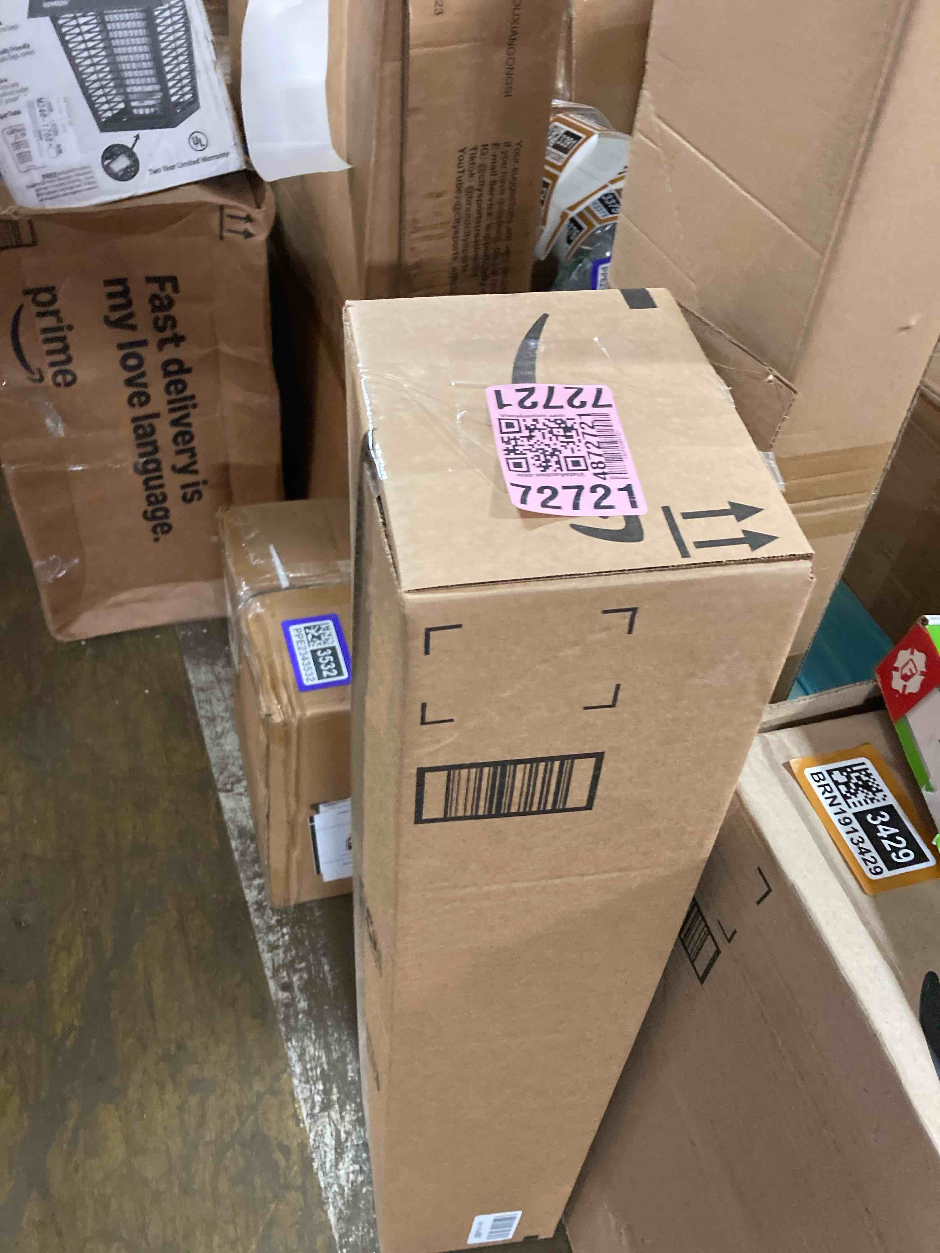 https://s3.amazonaws.com/lotting-images-prod/phillipi/BRN1913420_1752858148418.jpeg