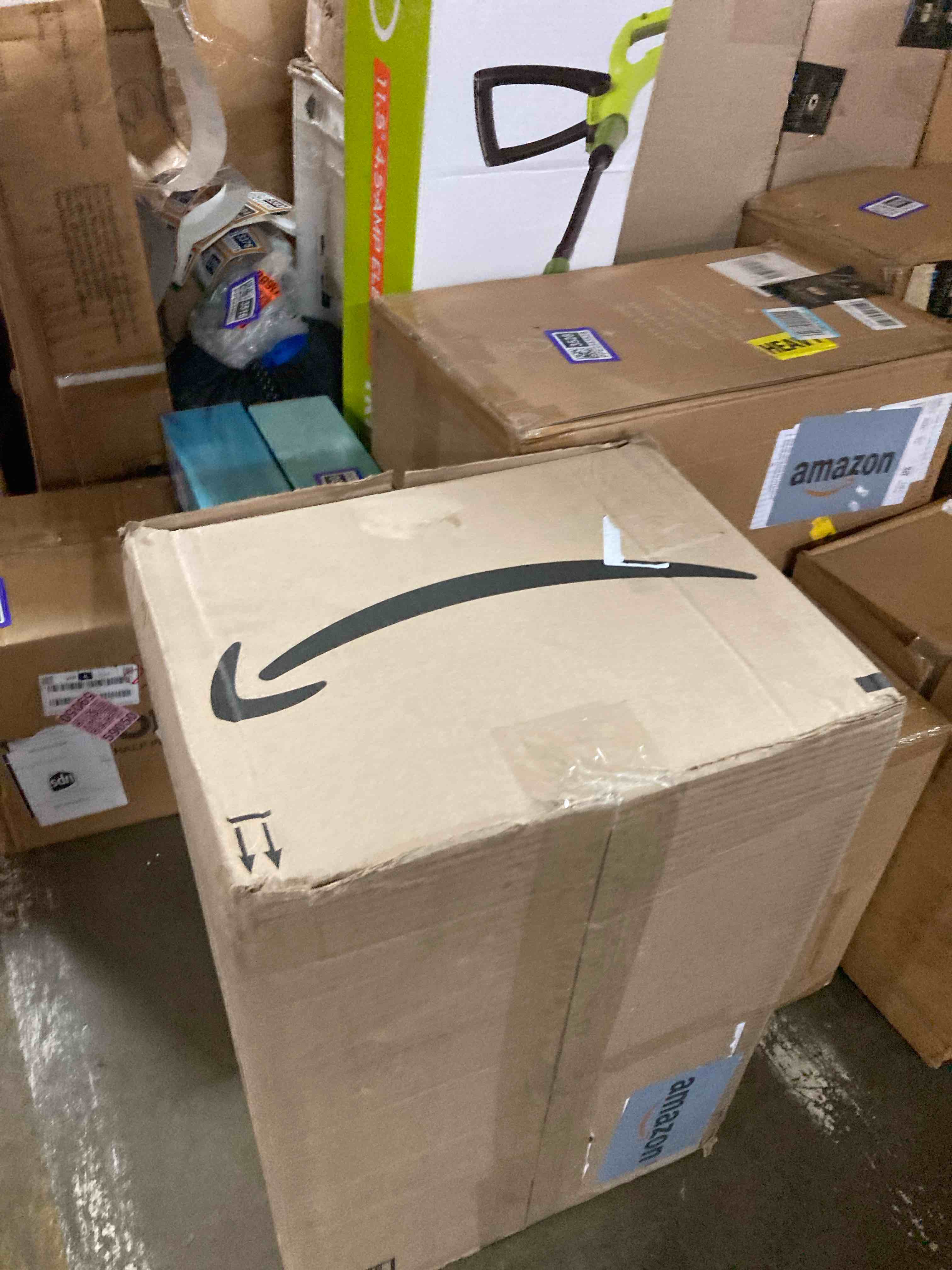 https://s3.amazonaws.com/lotting-images-prod/phillipi/BRN1913429_1752857484637.jpeg