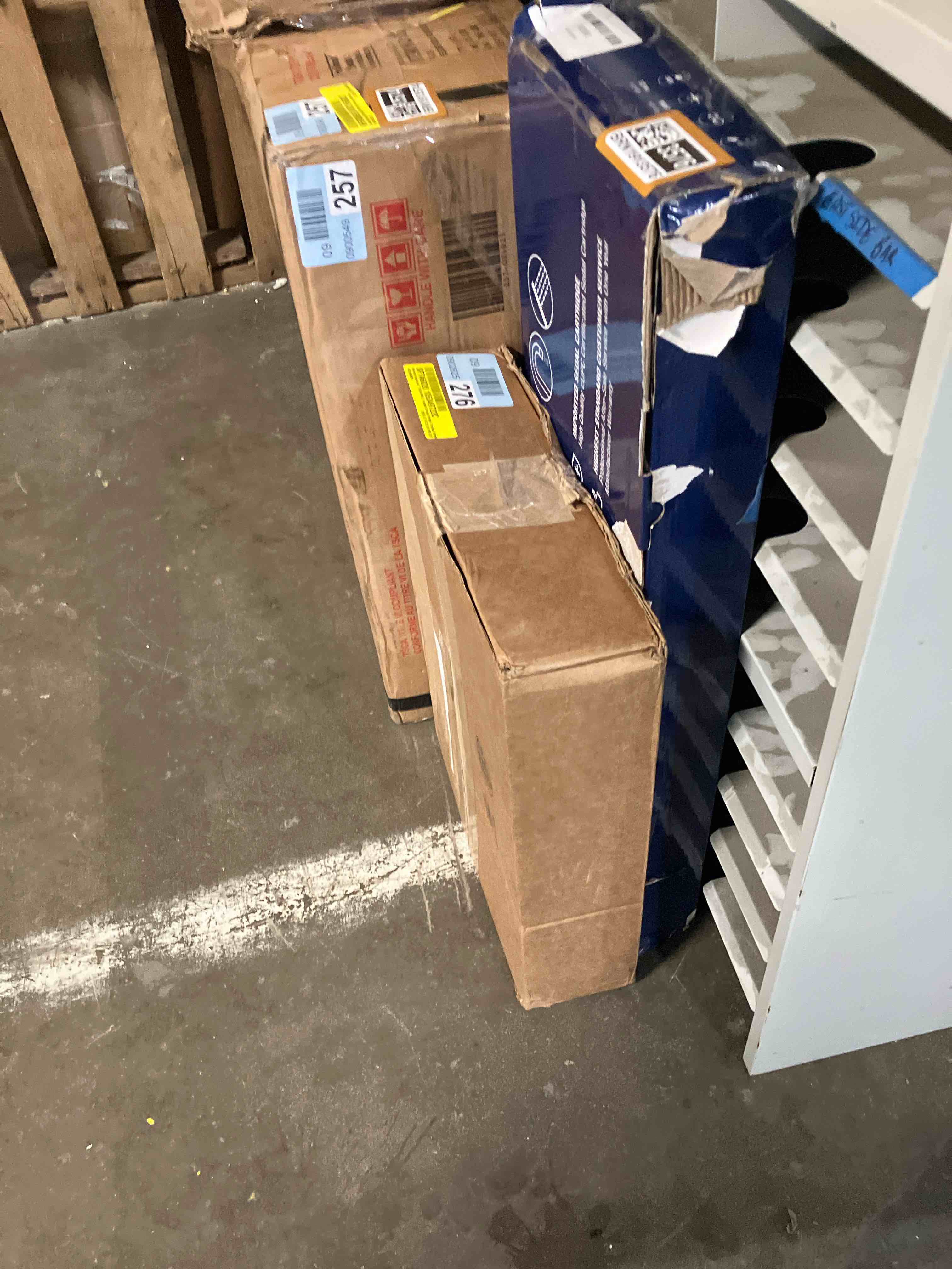 https://s3.amazonaws.com/lotting-images-prod/phillipi/BRN1913578_1753210412464.jpeg