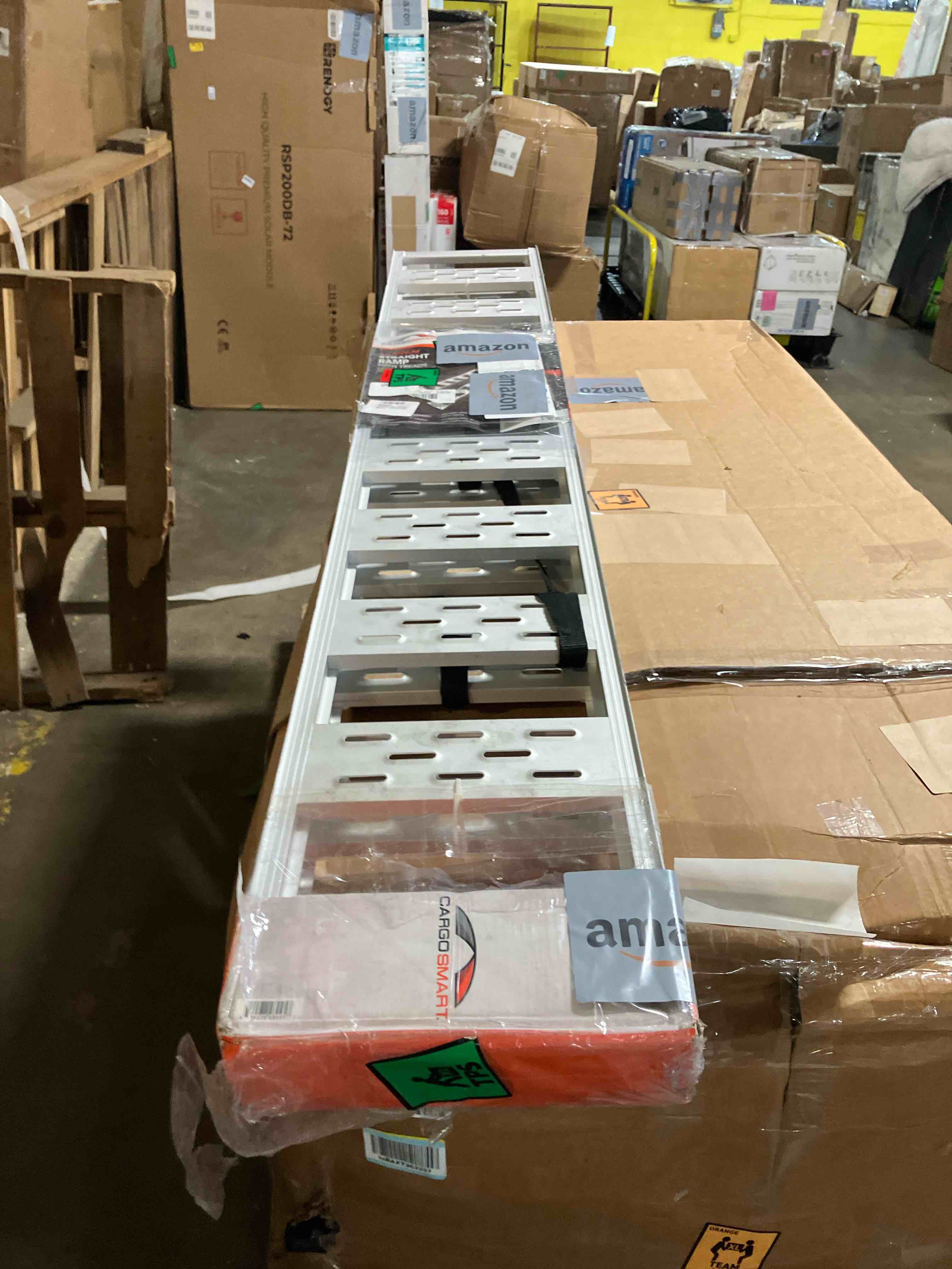 https://s3.amazonaws.com/lotting-images-prod/phillipi/BRN1913607_1753217573209.jpeg