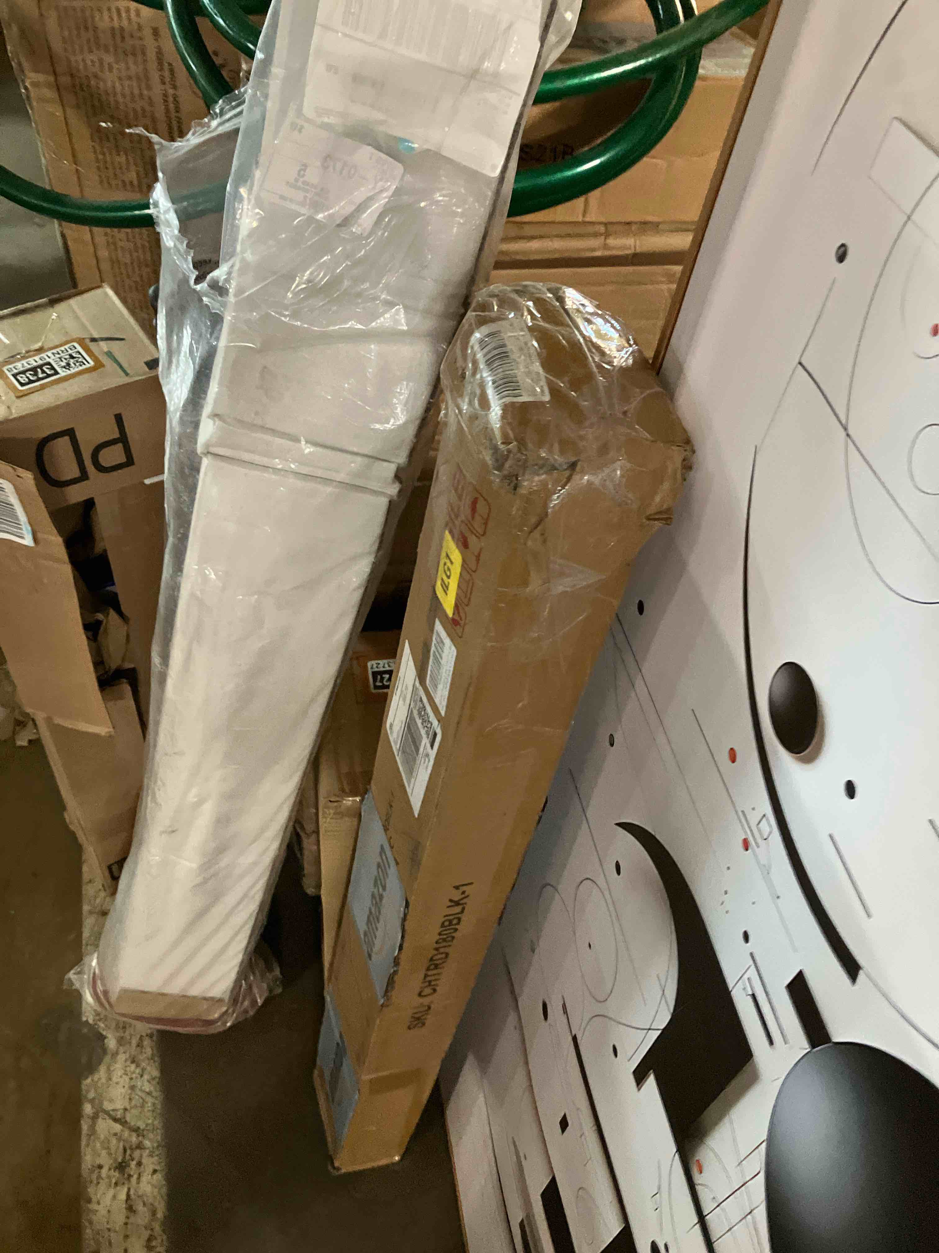 https://s3.amazonaws.com/lotting-images-prod/phillipi/BRN1913742_1753280781615.jpeg