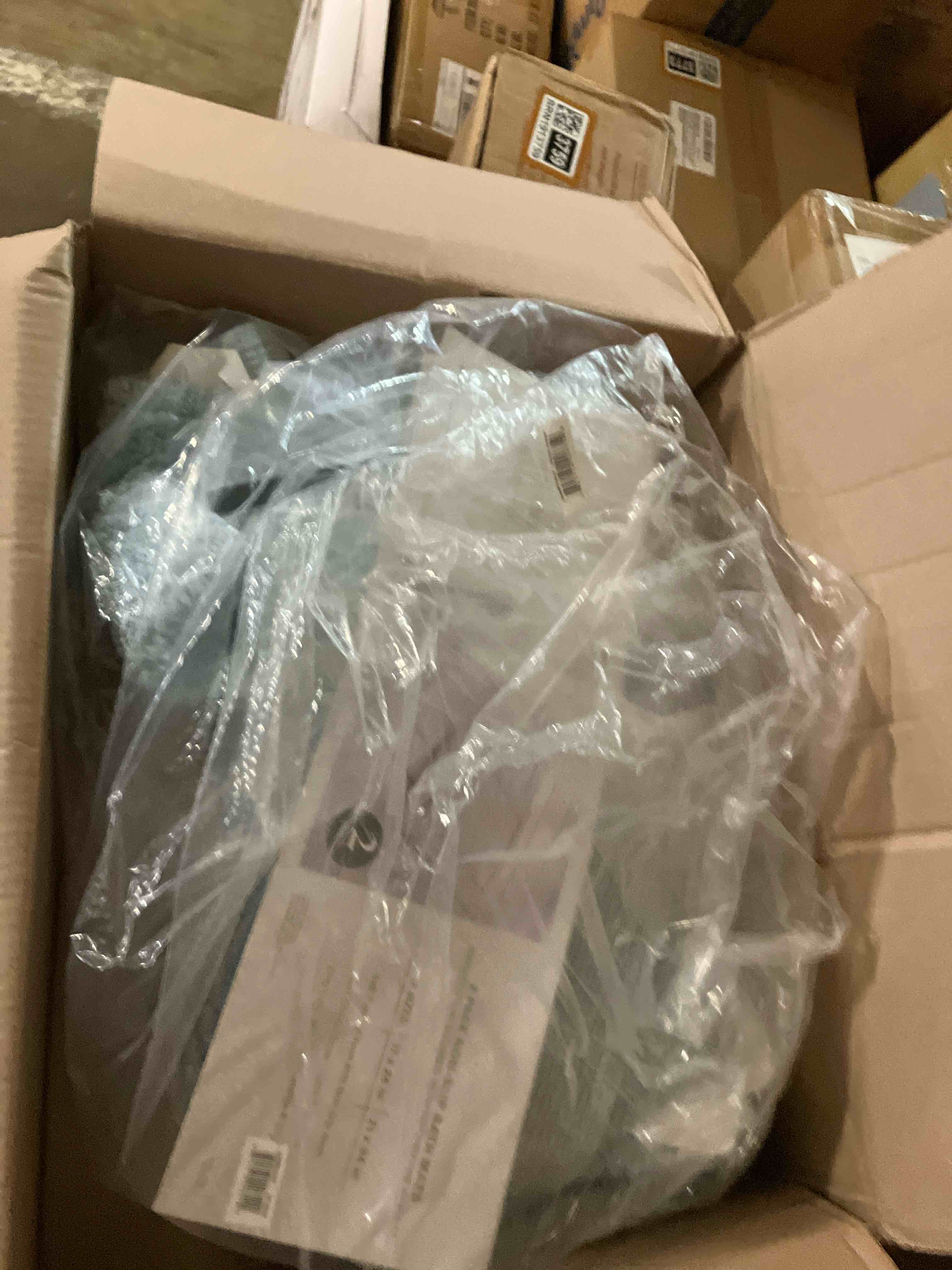 https://s3.amazonaws.com/lotting-images-prod/phillipi/BRN1913757_1753292297309.jpeg