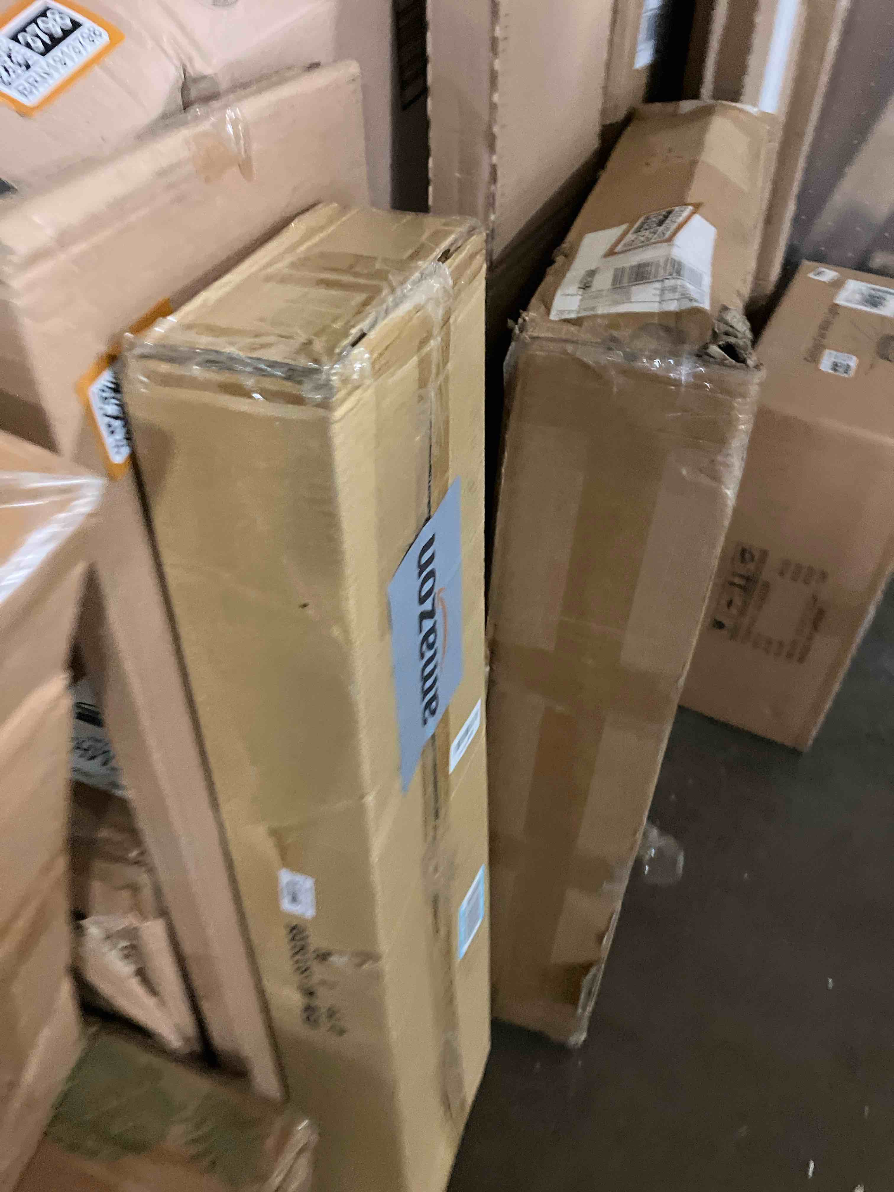 https://s3.amazonaws.com/lotting-images-prod/phillipi/BRN1913779_1753290390318.jpeg