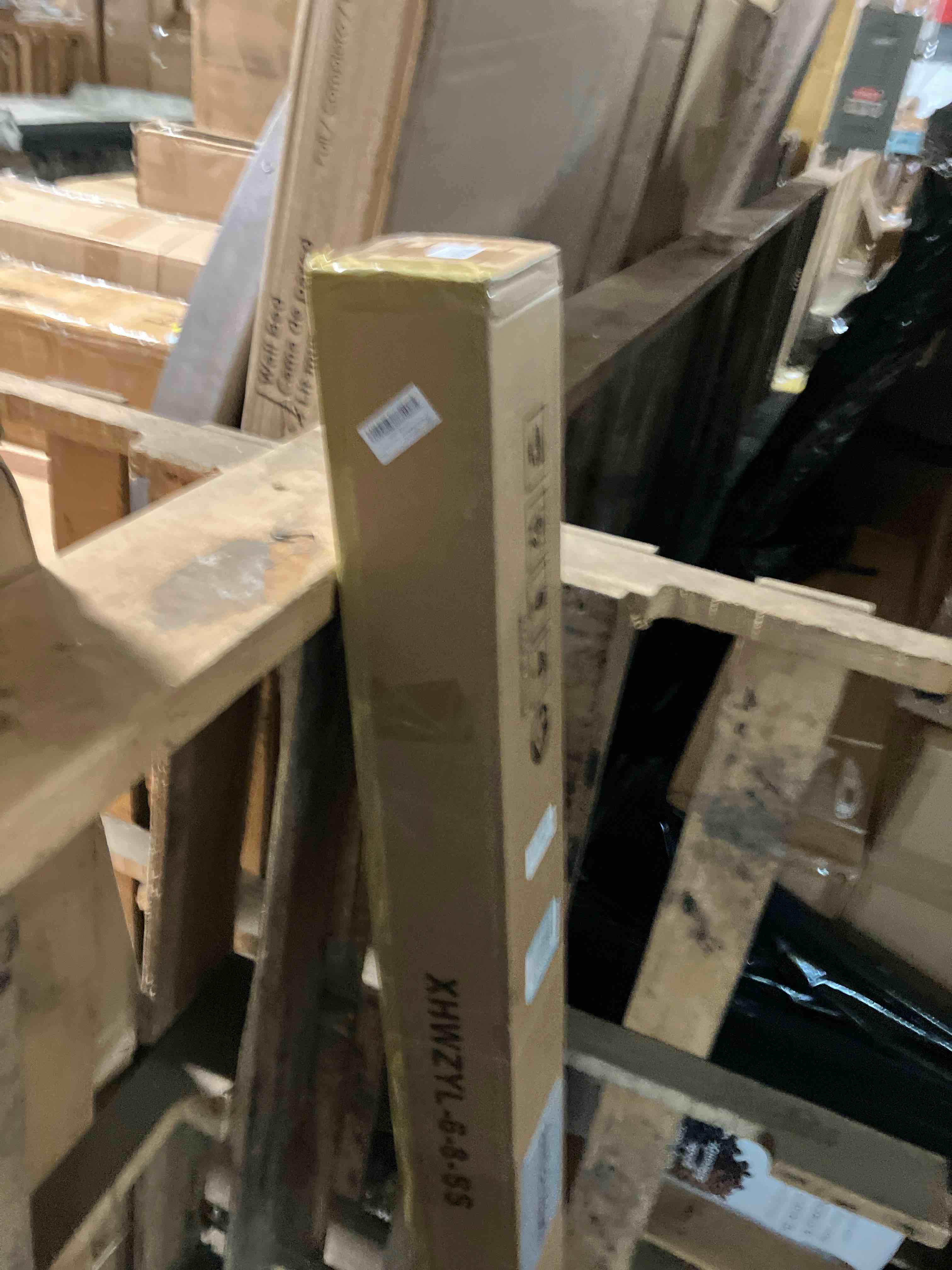 https://s3.amazonaws.com/lotting-images-prod/phillipi/BRN1913782_1753290134342.jpeg