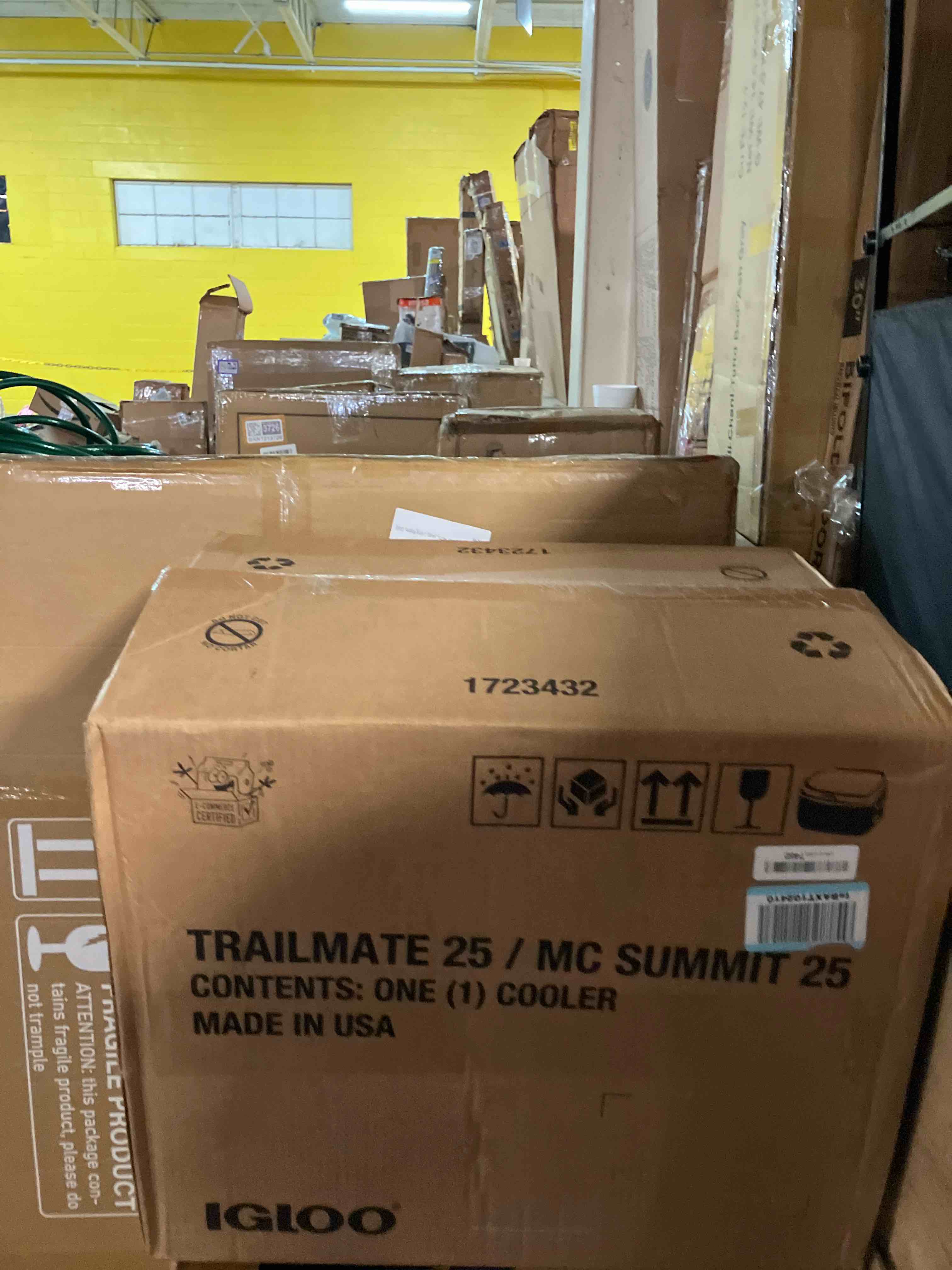 https://s3.amazonaws.com/lotting-images-prod/phillipi/BRN1913807_1753282591321.jpeg