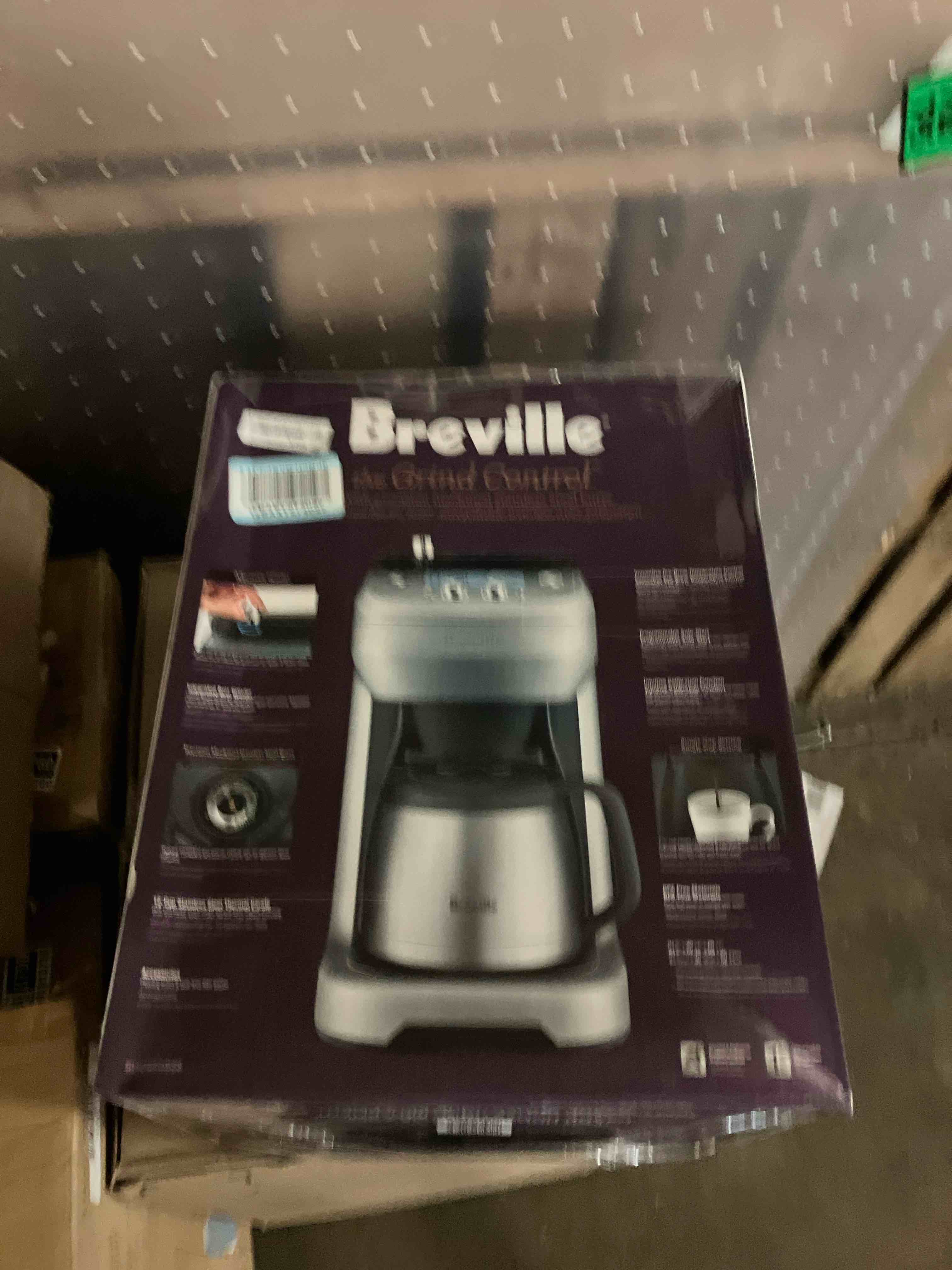 https://s3.amazonaws.com/lotting-images-prod/phillipi/BRN1913922_1753293019048.jpeg