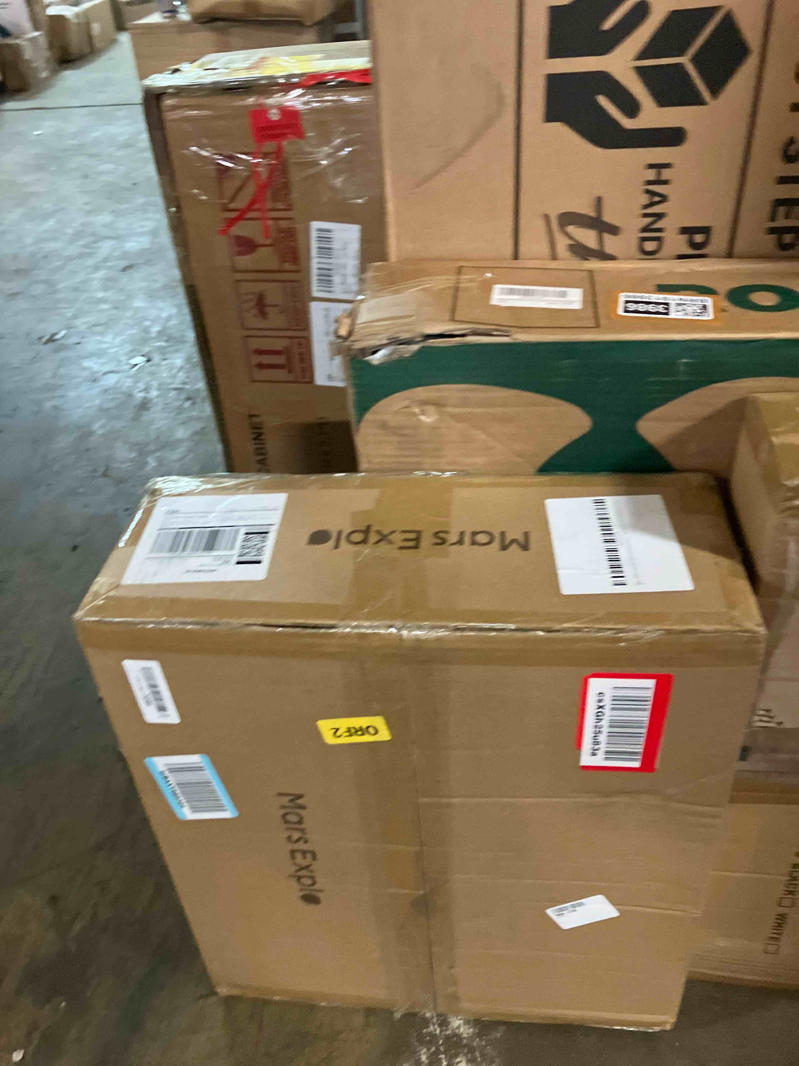 https://s3.amazonaws.com/lotting-images-prod/phillipi/BRN1913989_1753295457355.jpeg