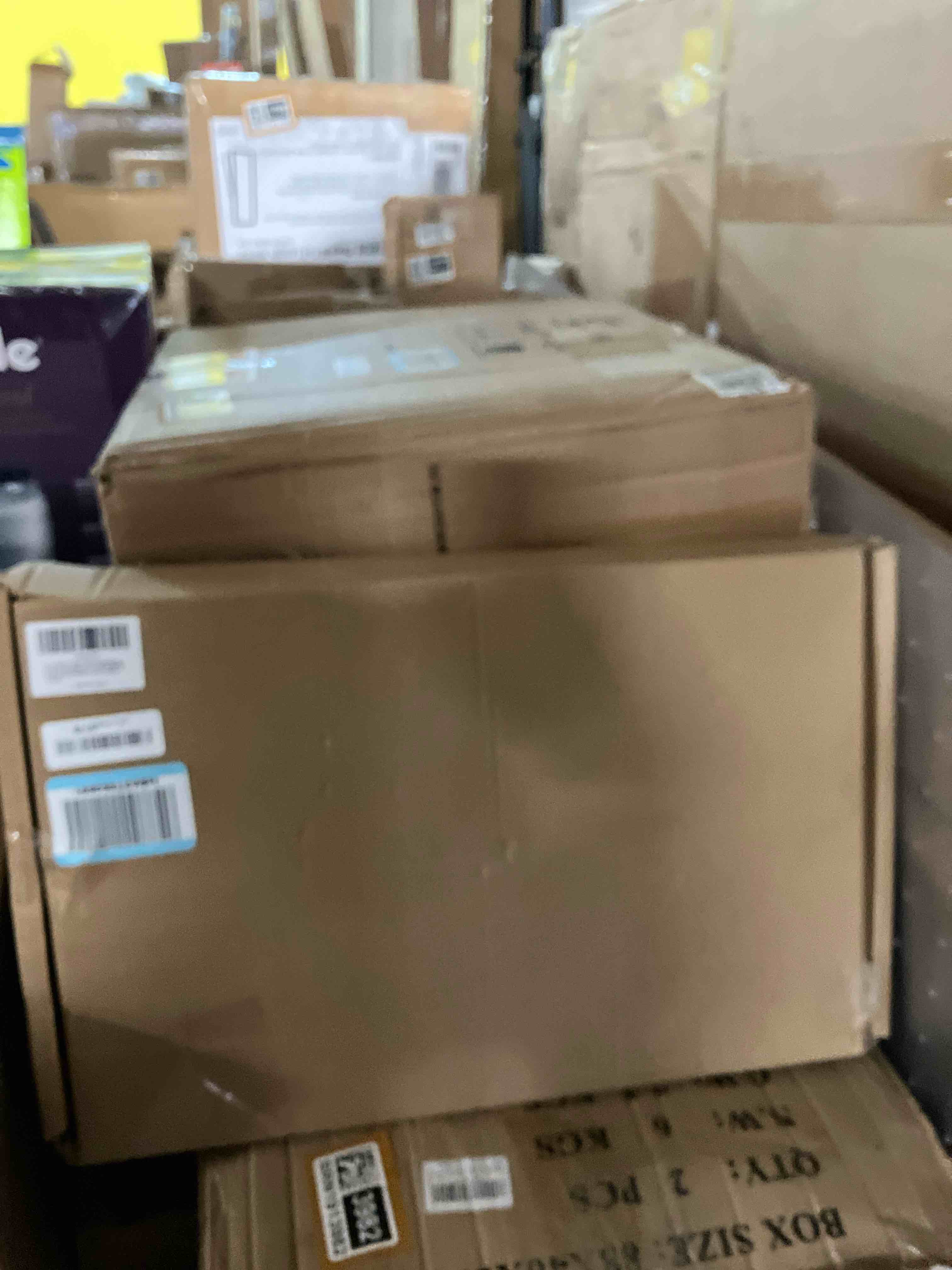https://s3.amazonaws.com/lotting-images-prod/phillipi/BRN1913991_1753295250445.jpeg