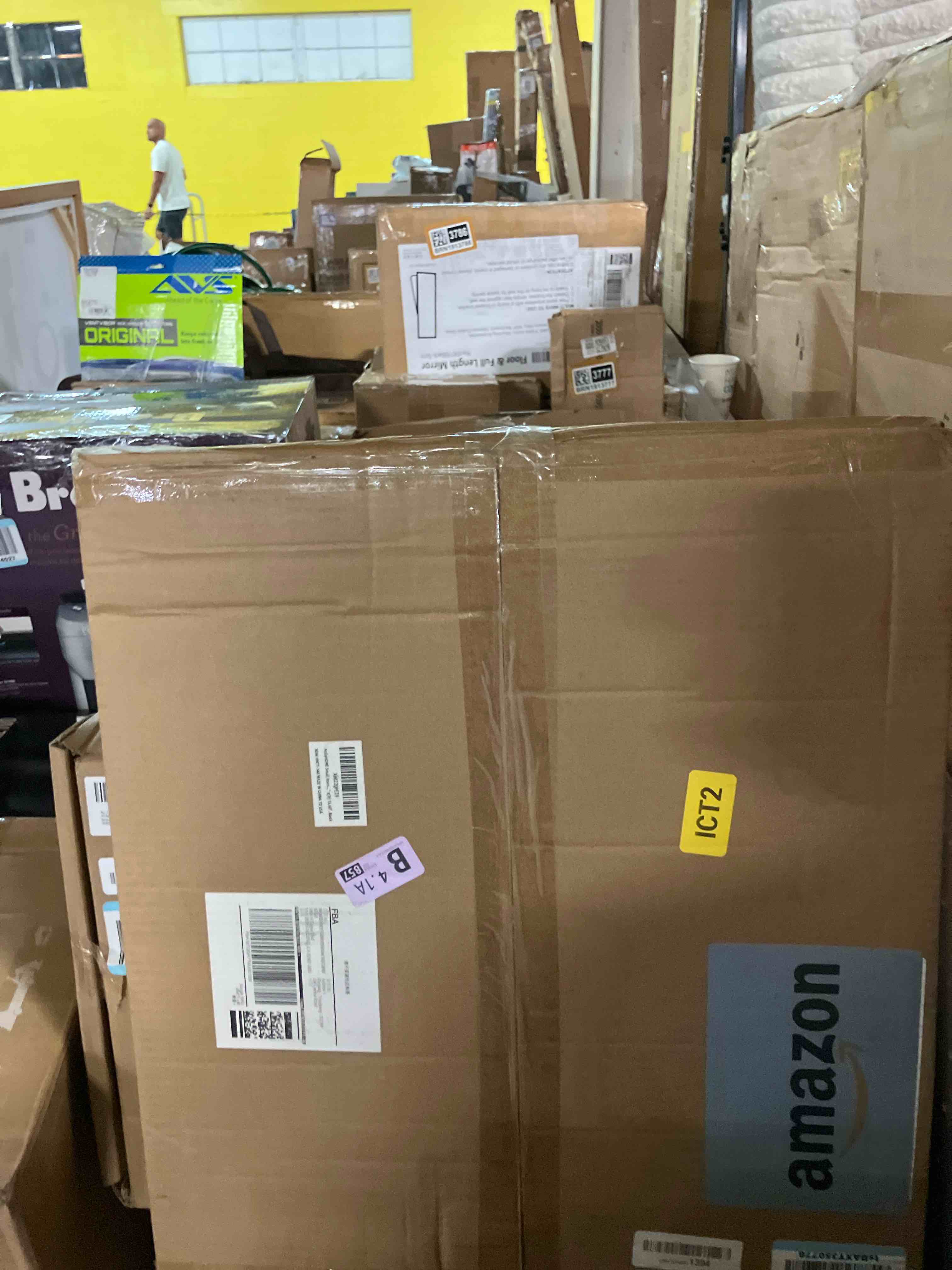 https://s3.amazonaws.com/lotting-images-prod/phillipi/BRN1913993_1753295573687.jpeg