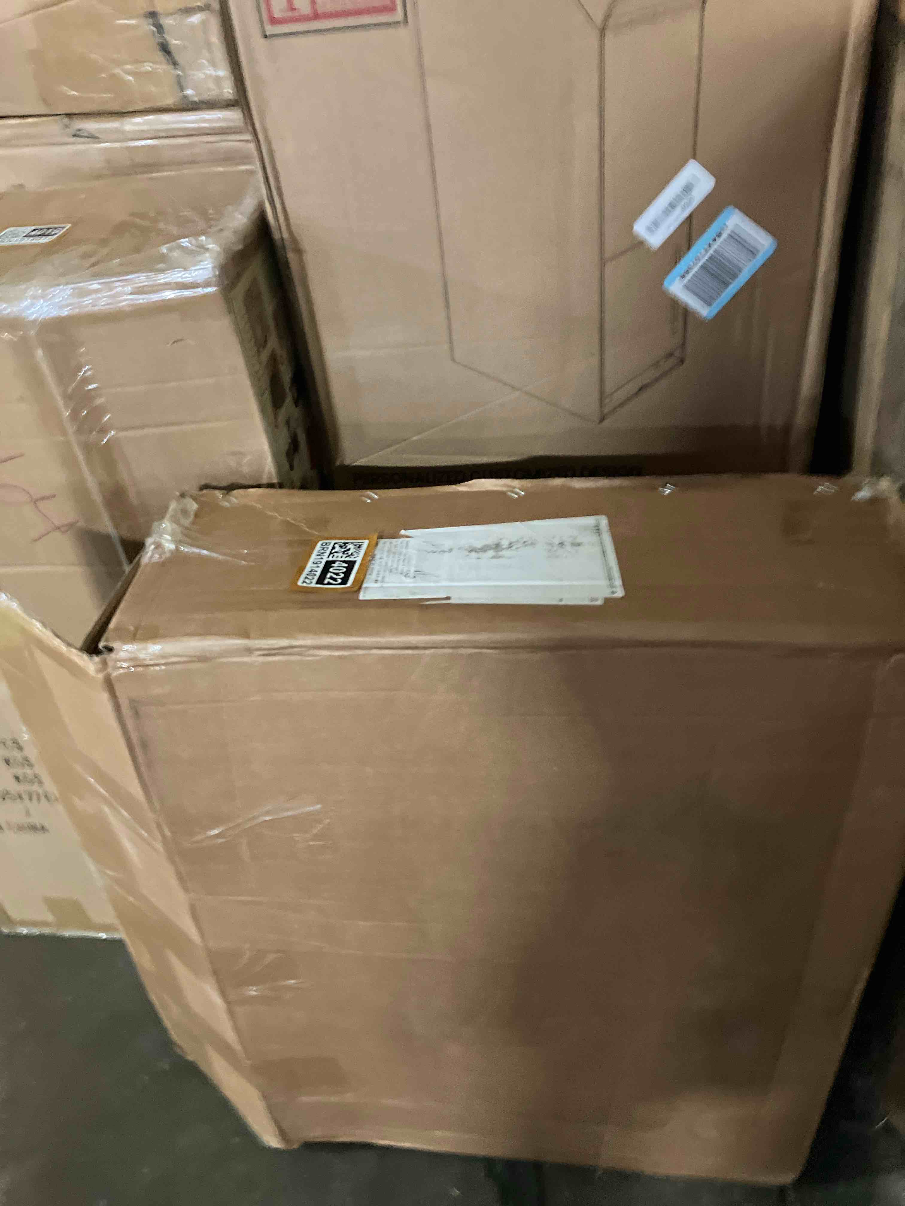 https://s3.amazonaws.com/lotting-images-prod/phillipi/BRN1914022_1753299555353.jpeg
