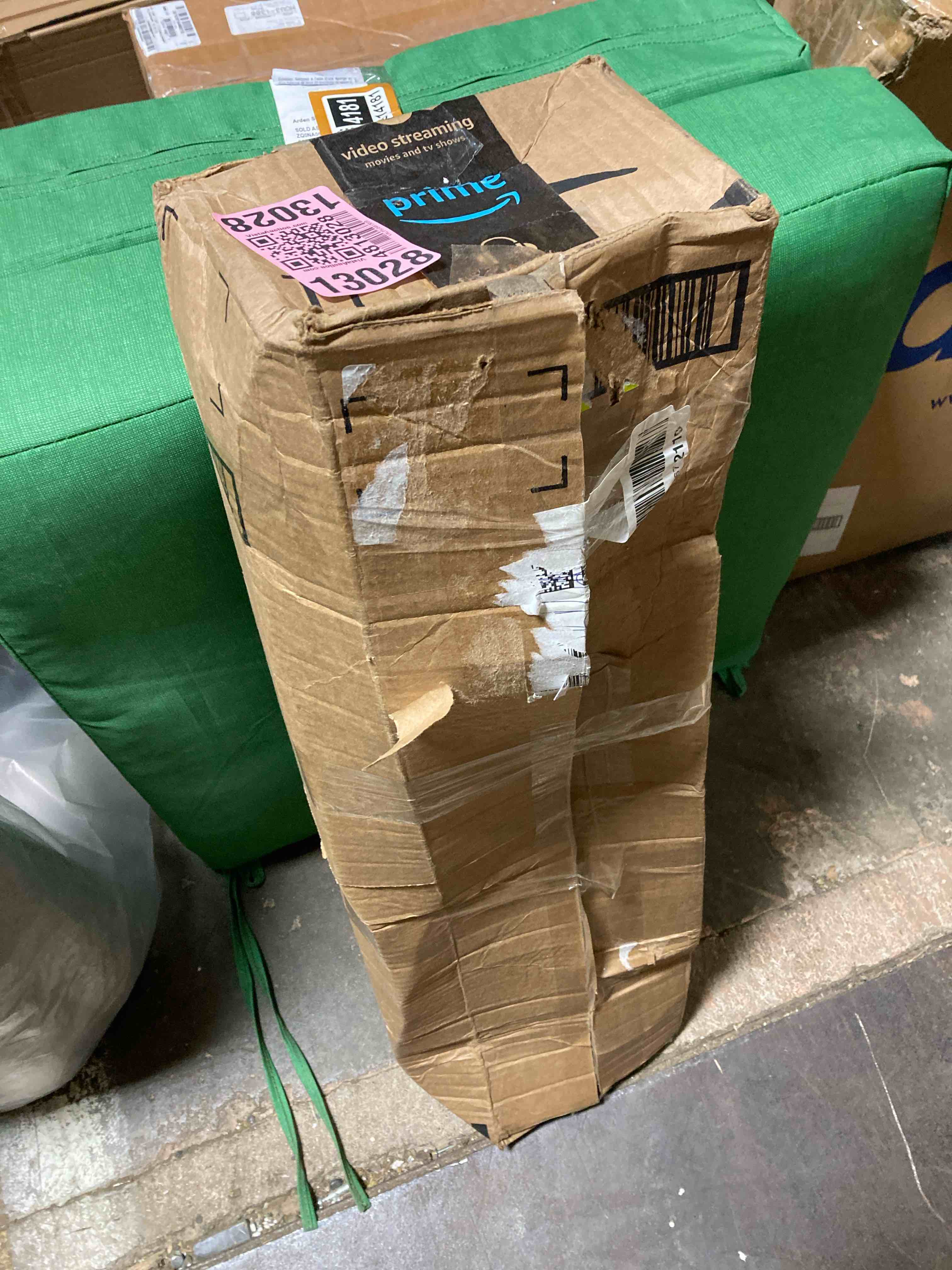 https://s3.amazonaws.com/lotting-images-prod/phillipi/BRN1914188_1753382179231.jpeg