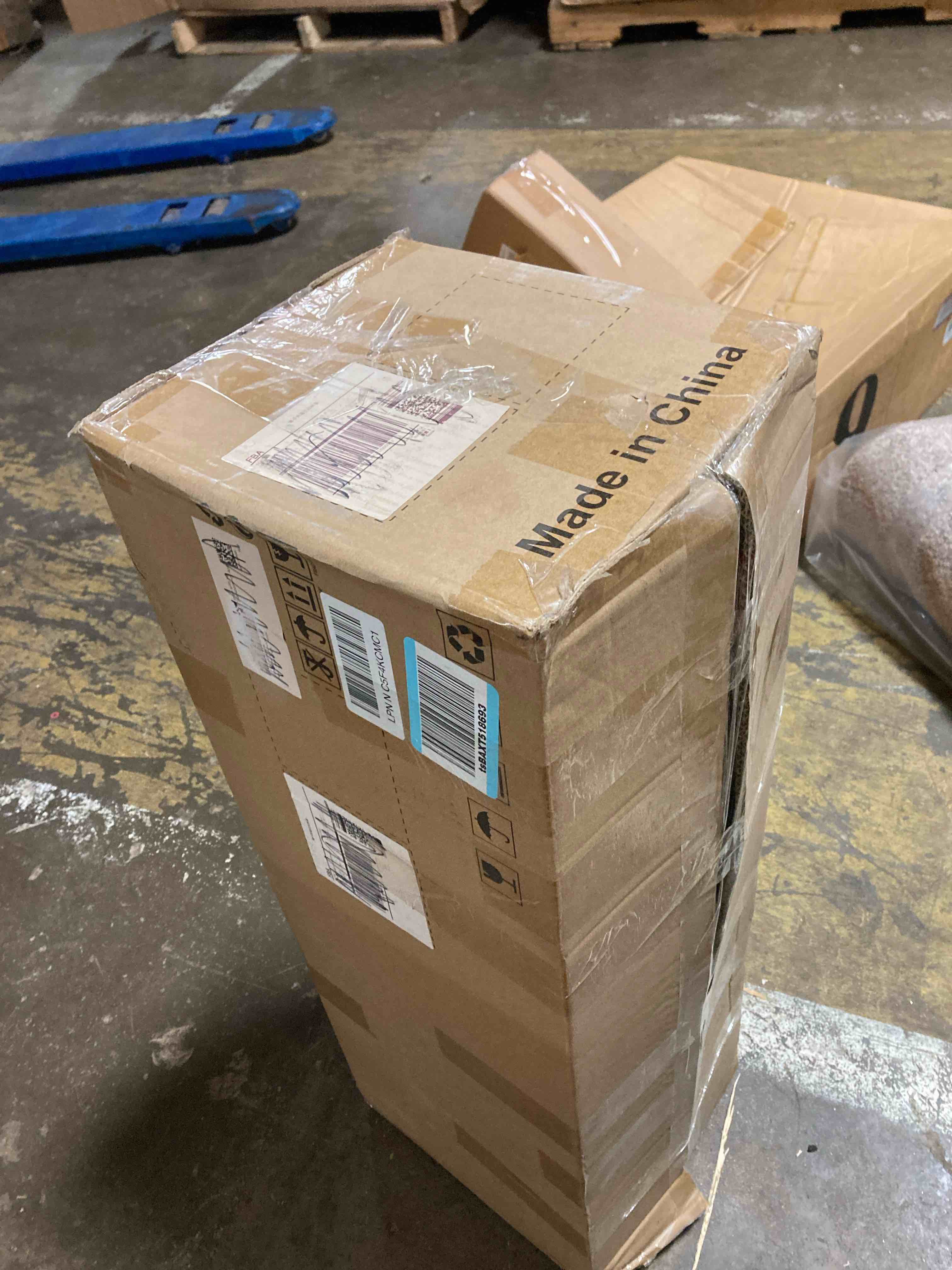 https://s3.amazonaws.com/lotting-images-prod/phillipi/BRN1914198_1753386738461.jpeg