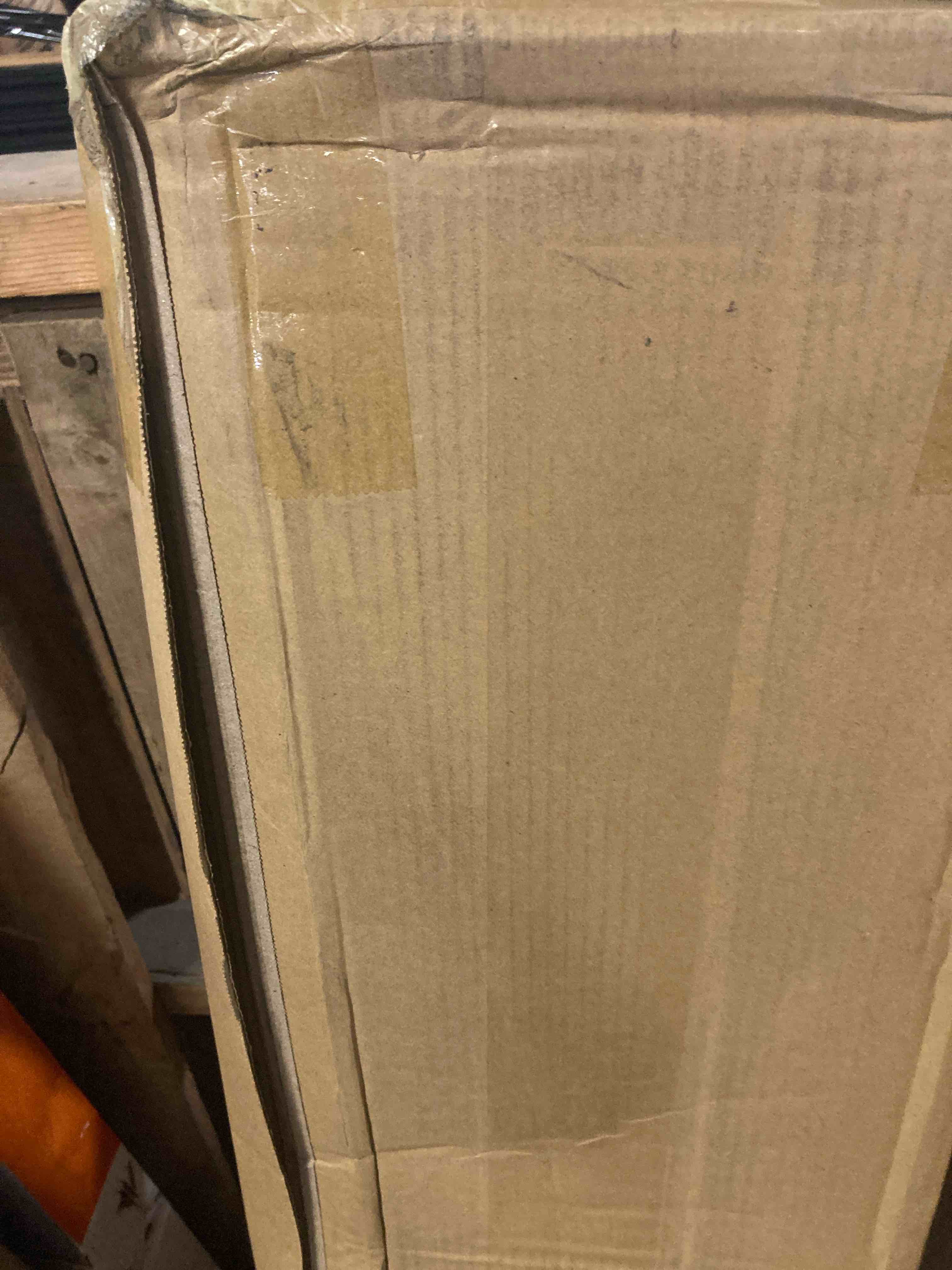 https://s3.amazonaws.com/lotting-images-prod/phillipi/BRN1914284_1753453013443.jpeg