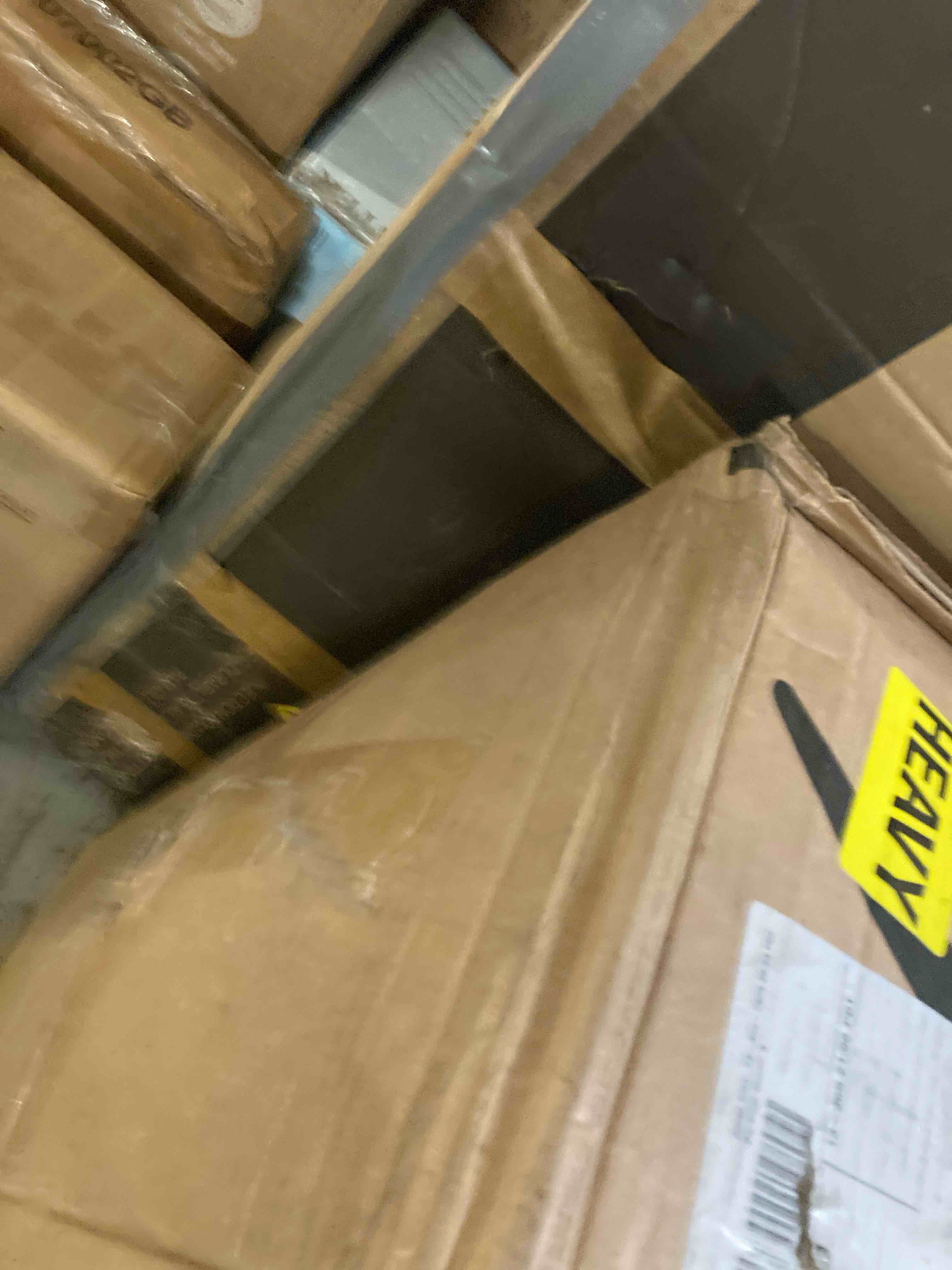 https://s3.amazonaws.com/lotting-images-prod/phillipi/BRN1914321_1753465475005.jpeg