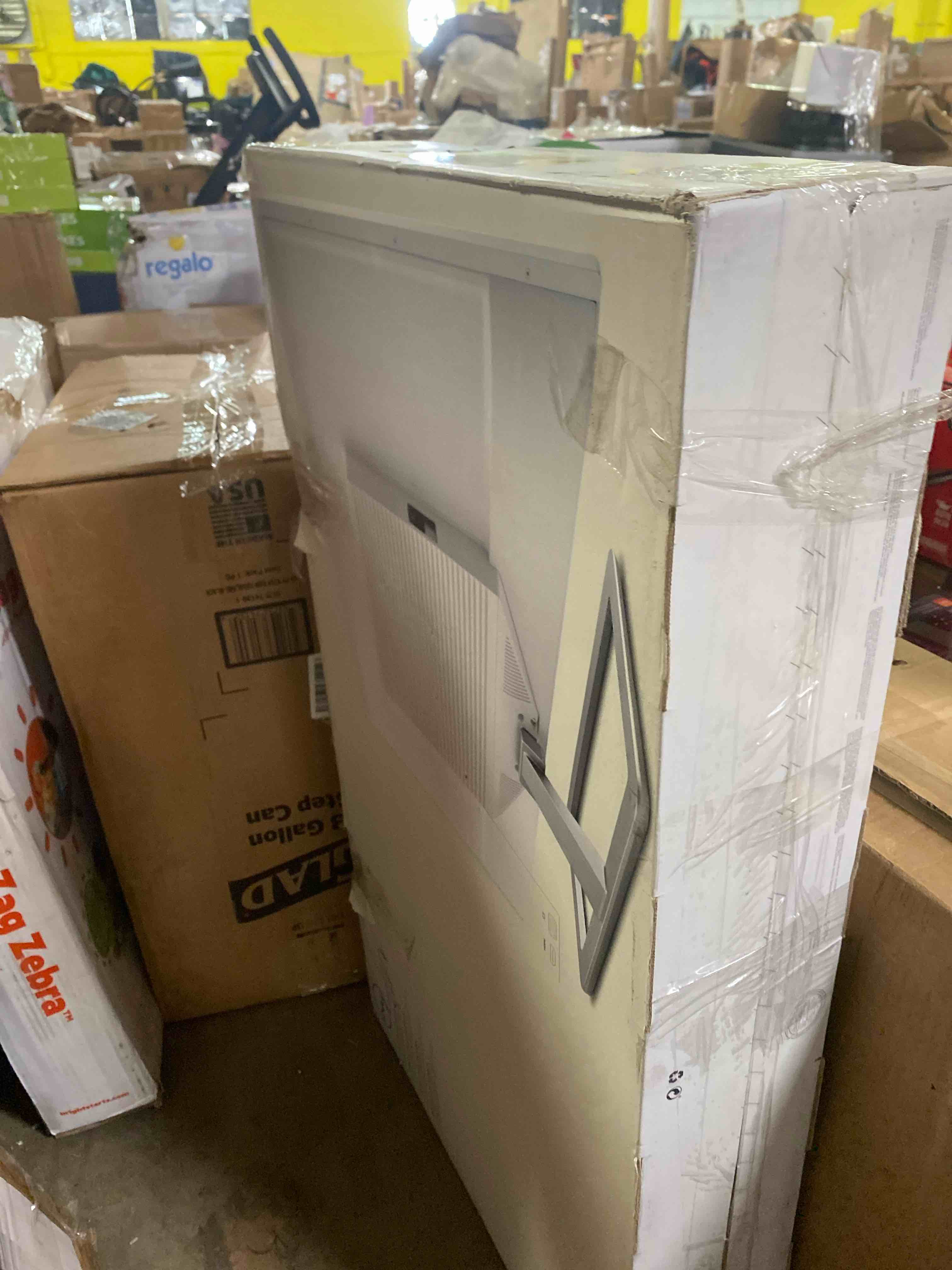 https://s3.amazonaws.com/lotting-images-prod/phillipi/BRN1914408_1753460341922.jpeg