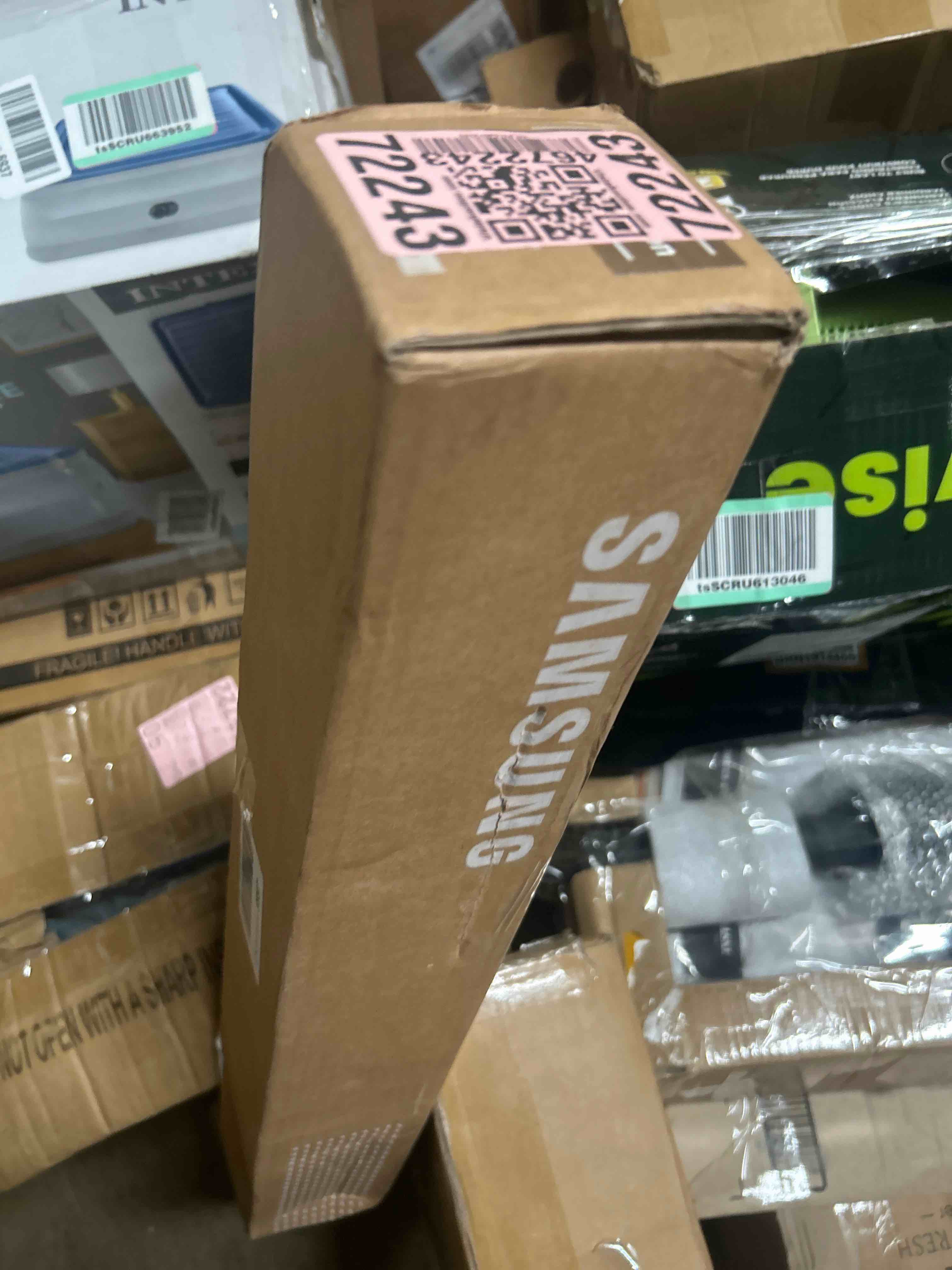 https://s3.amazonaws.com/lotting-images-prod/phillipi/BRN1914475_1753474741620.jpeg