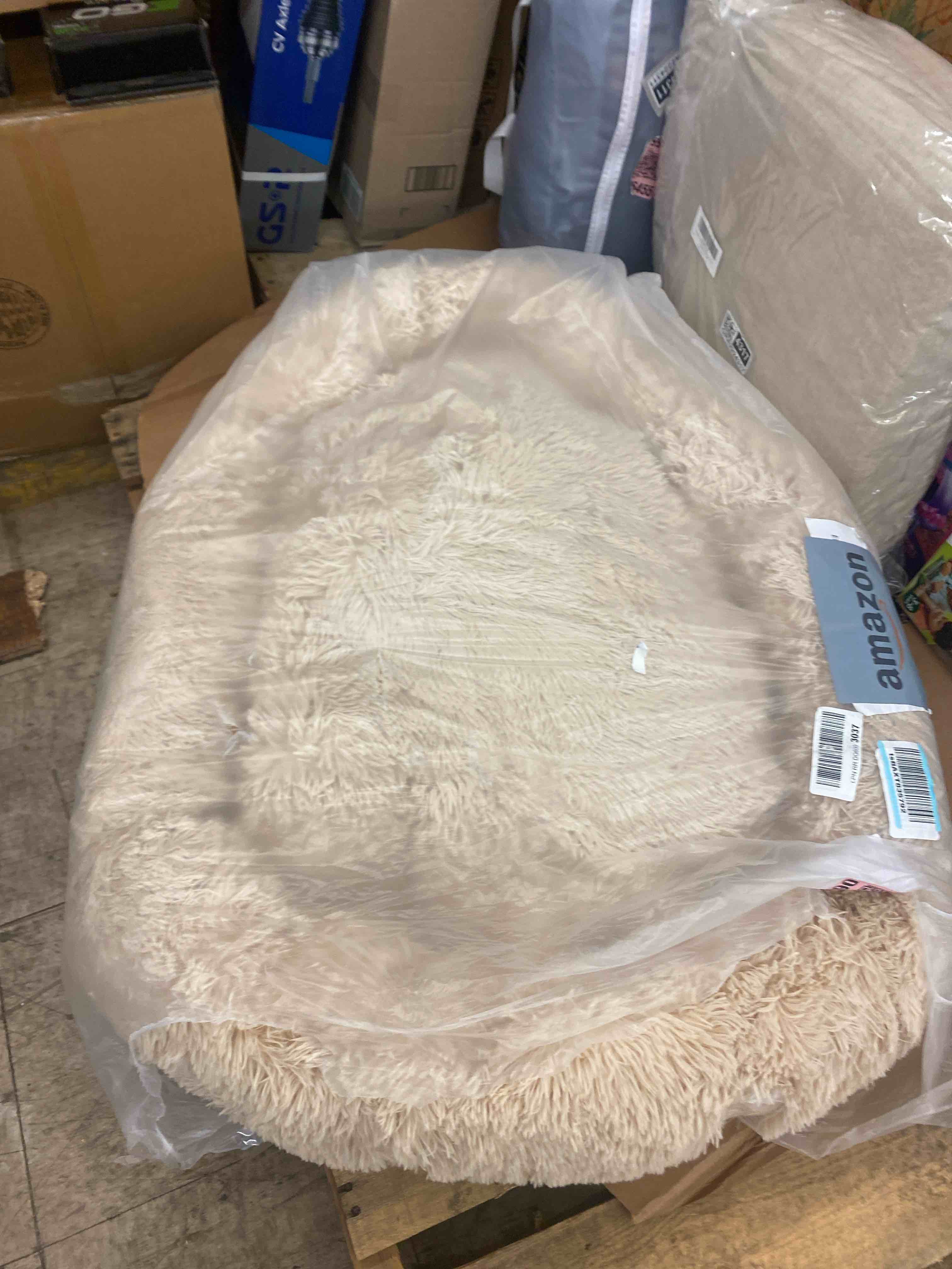 https://s3.amazonaws.com/lotting-images-prod/phillipi/BRN1915101_1746117106631.jpeg