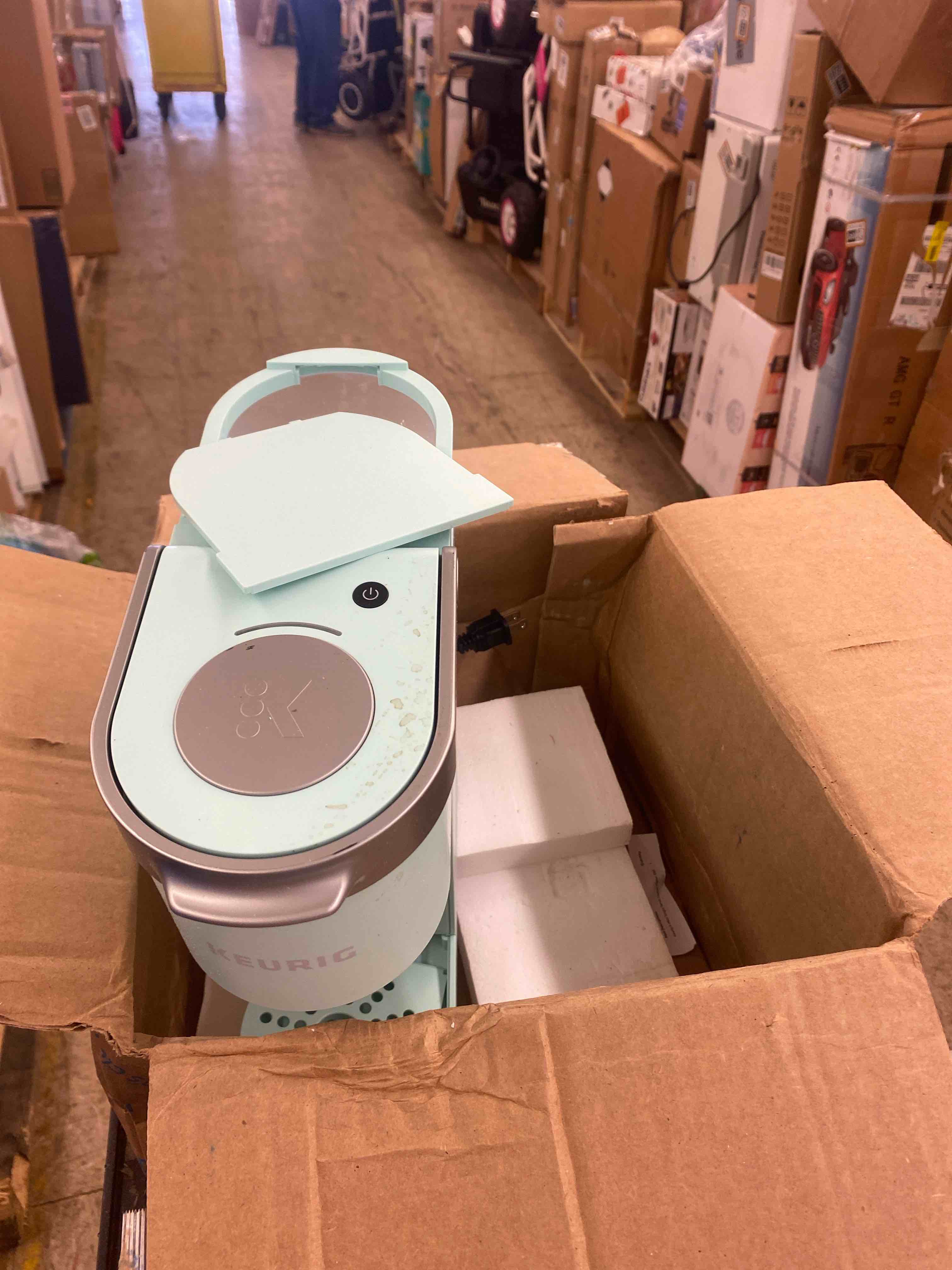 https://s3.amazonaws.com/lotting-images-prod/phillipi/BRN1915126_1746121216553.jpeg