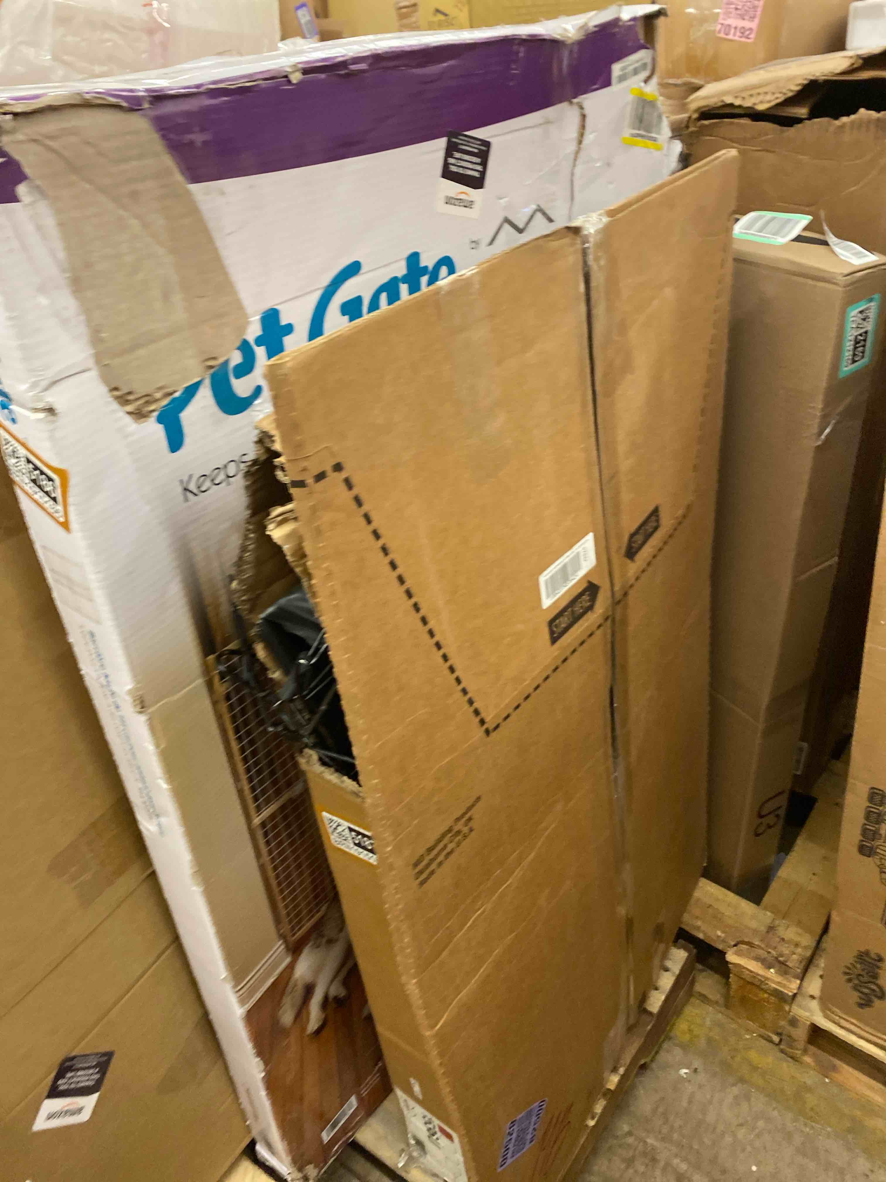https://s3.amazonaws.com/lotting-images-prod/phillipi/BRN1915191_1746466376122.jpeg
