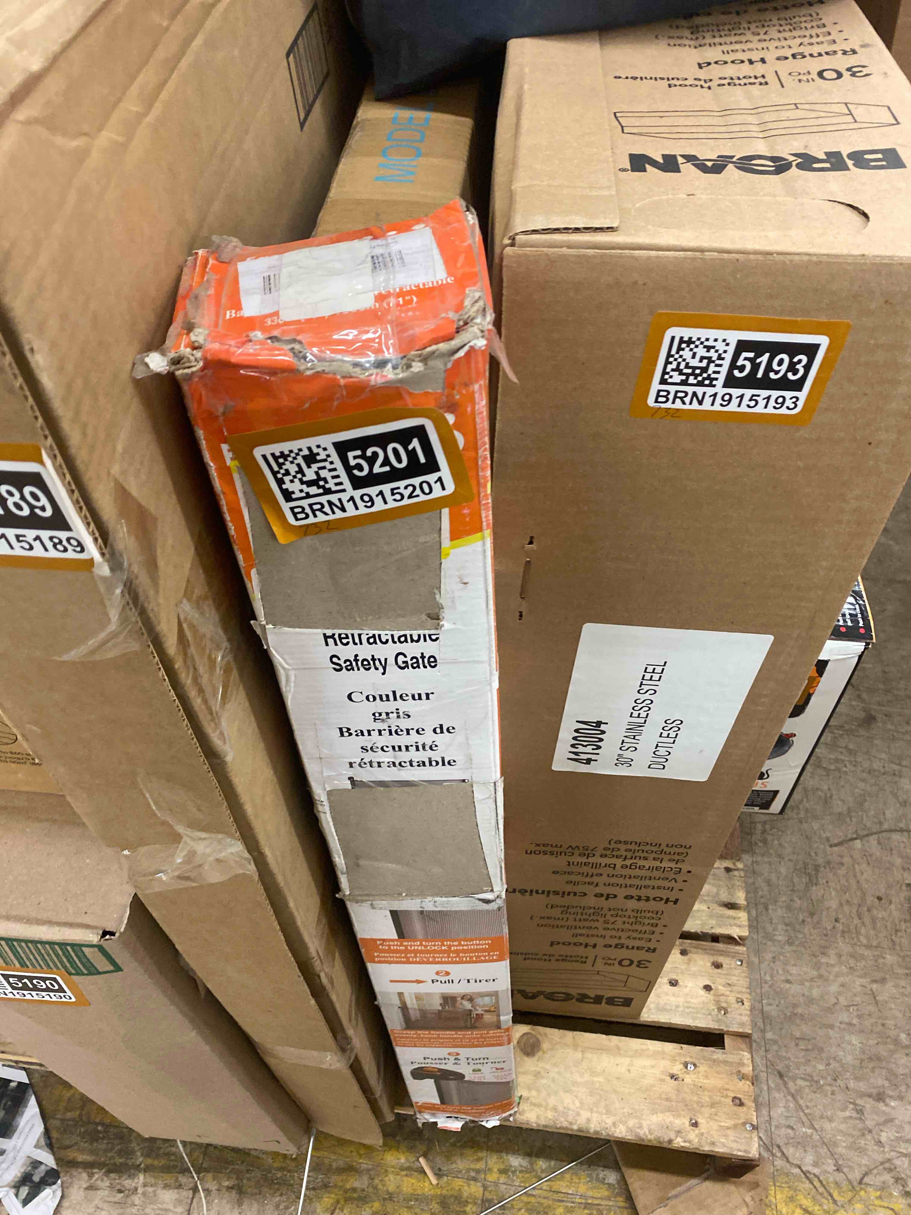 https://s3.amazonaws.com/lotting-images-prod/phillipi/BRN1915201_1746541952063.jpeg