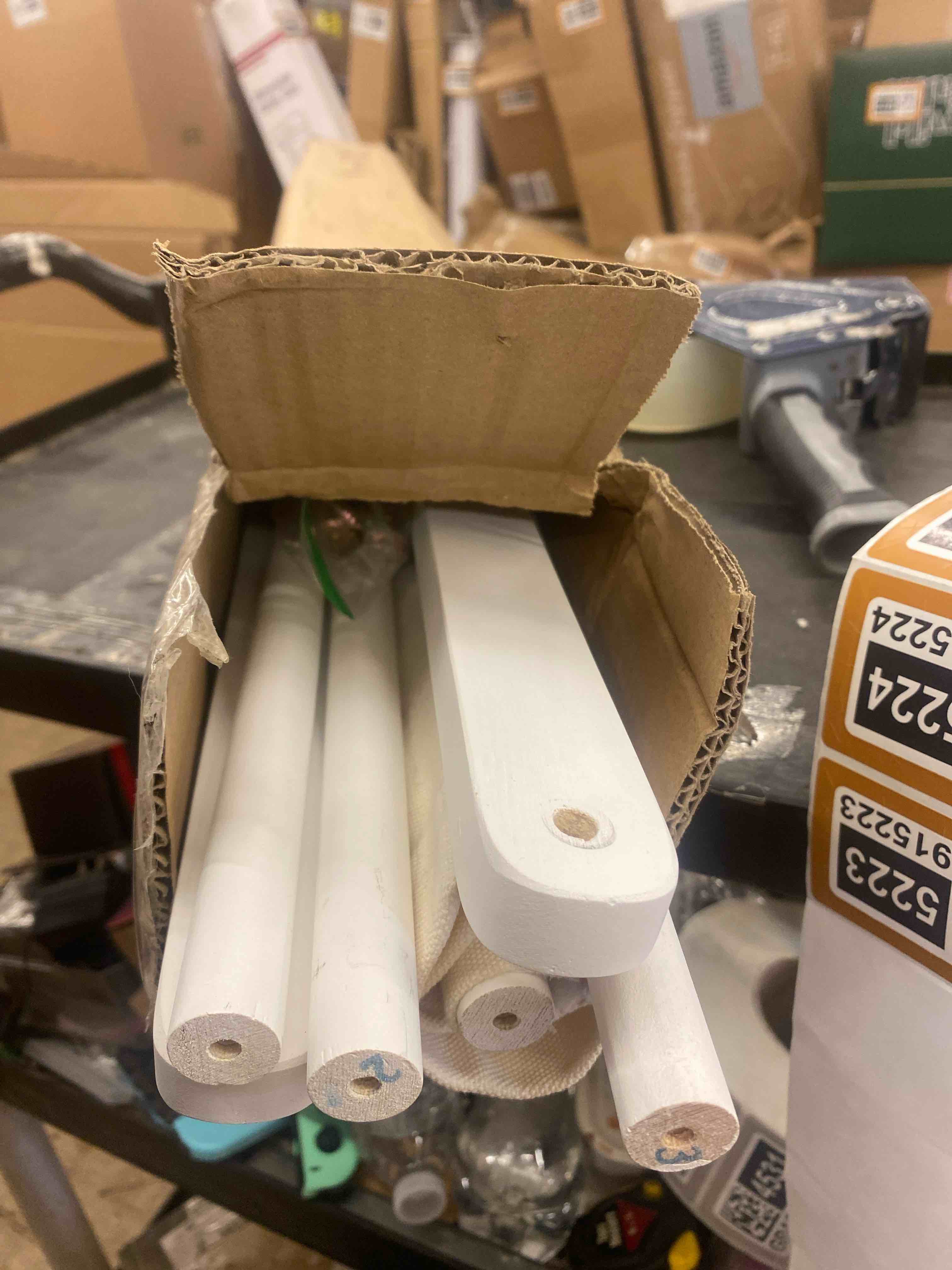https://s3.amazonaws.com/lotting-images-prod/phillipi/BRN1915223_1746627746298.jpeg