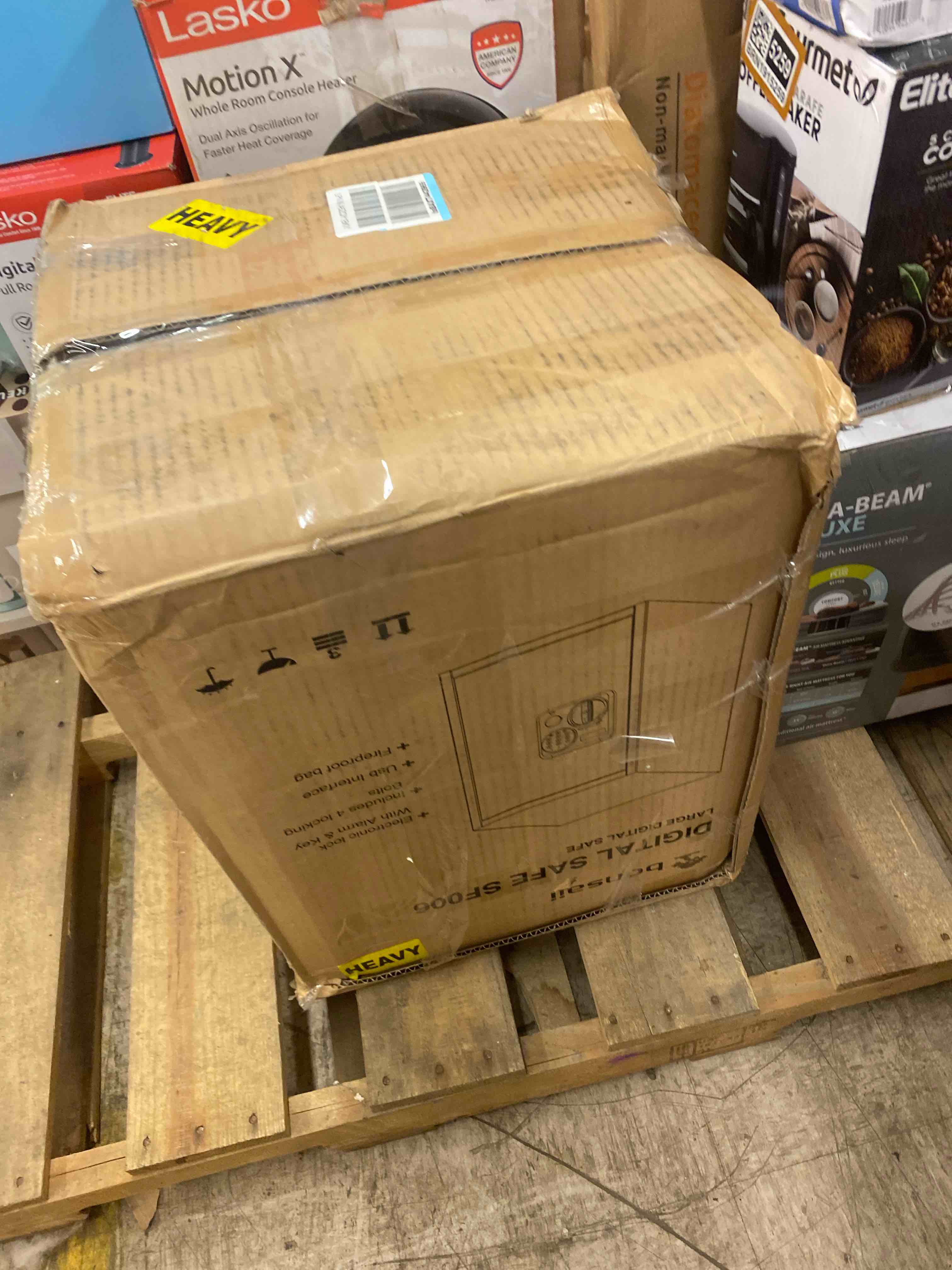 https://s3.amazonaws.com/lotting-images-prod/phillipi/BRN1915263_1746717180944.jpeg
