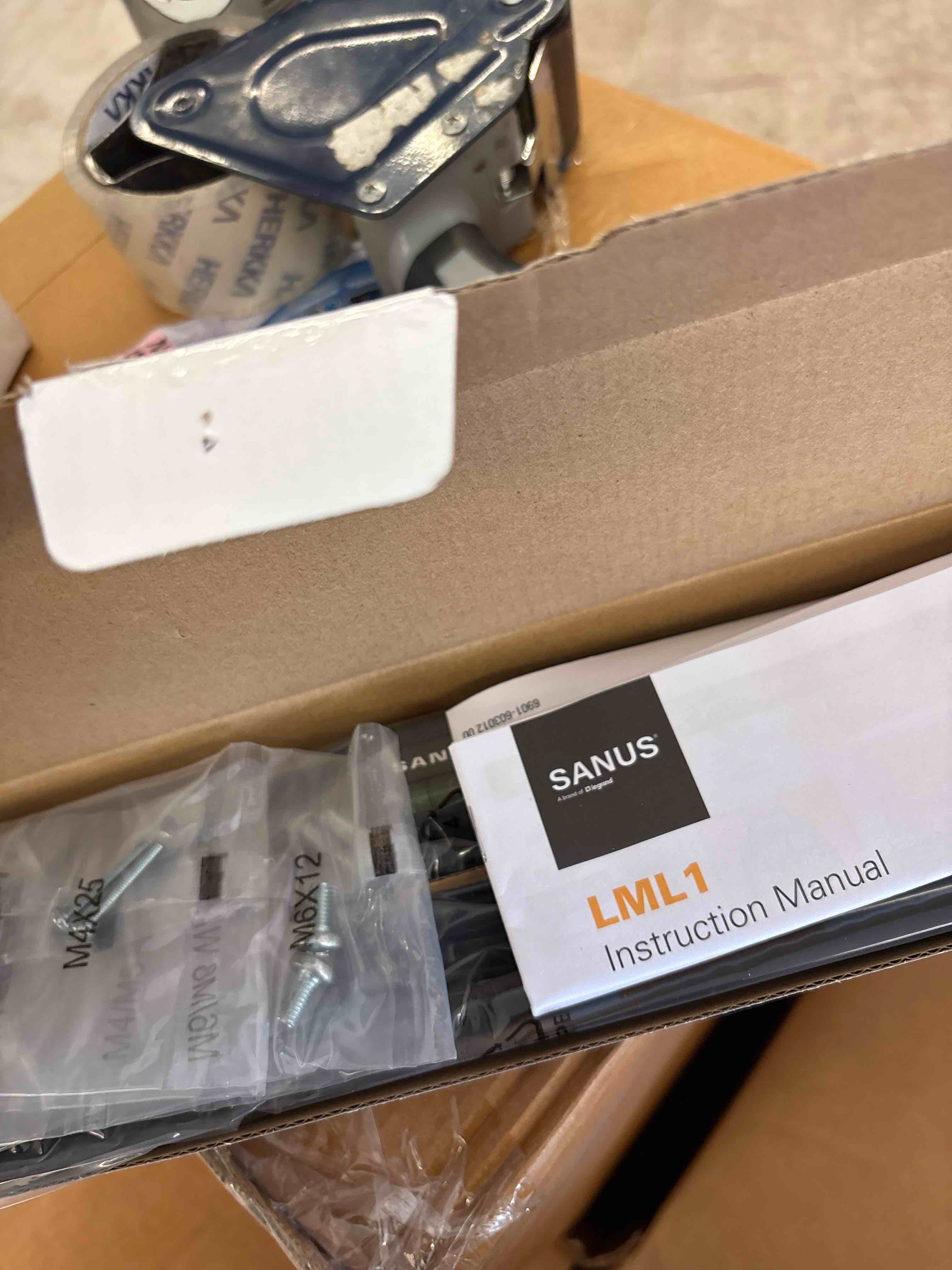 https://s3.amazonaws.com/lotting-images-prod/phillipi/BRN1916724_1749670846239.jpeg