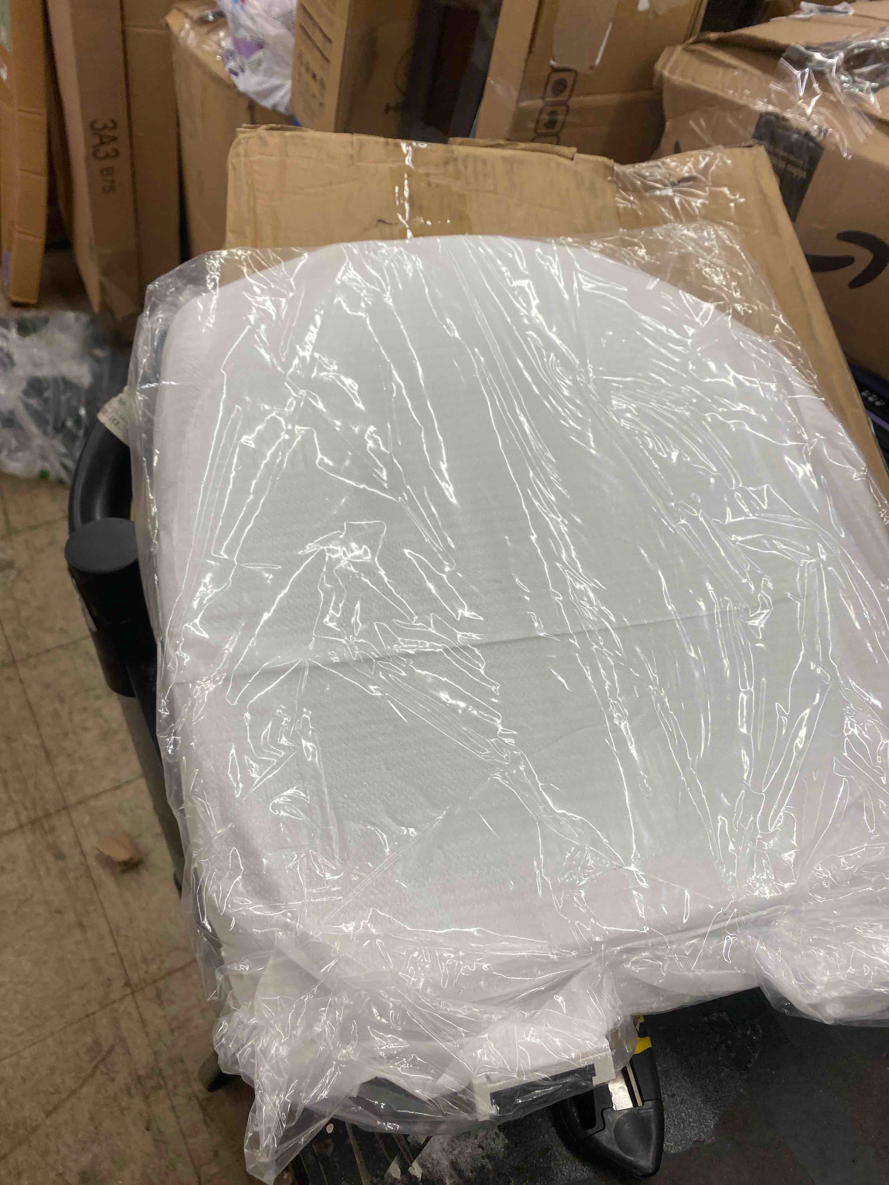https://s3.amazonaws.com/lotting-images-prod/phillipi/BRN1916908_1749822560011.jpeg