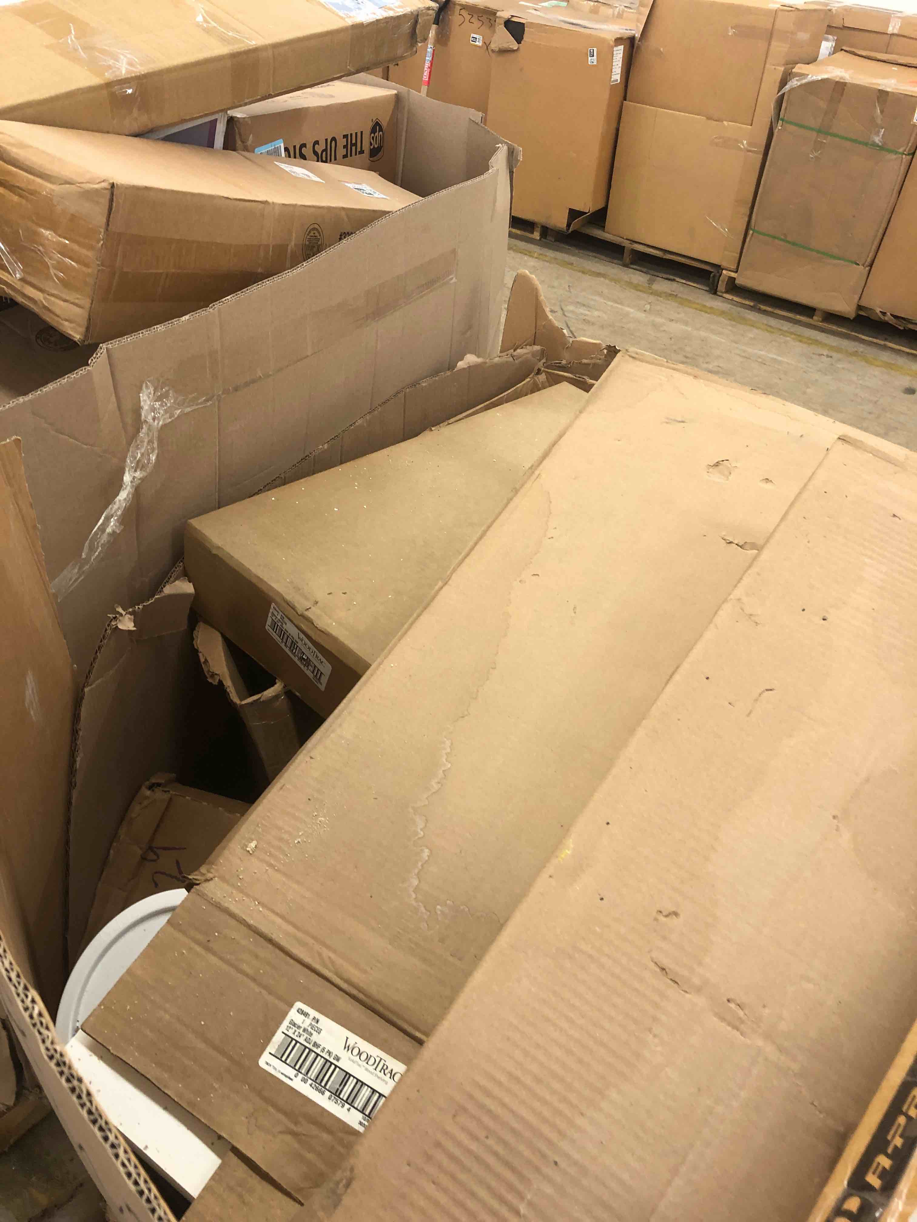 https://s3.amazonaws.com/lotting-images-prod/phillipi/BRN1917134_1751550351378.jpeg