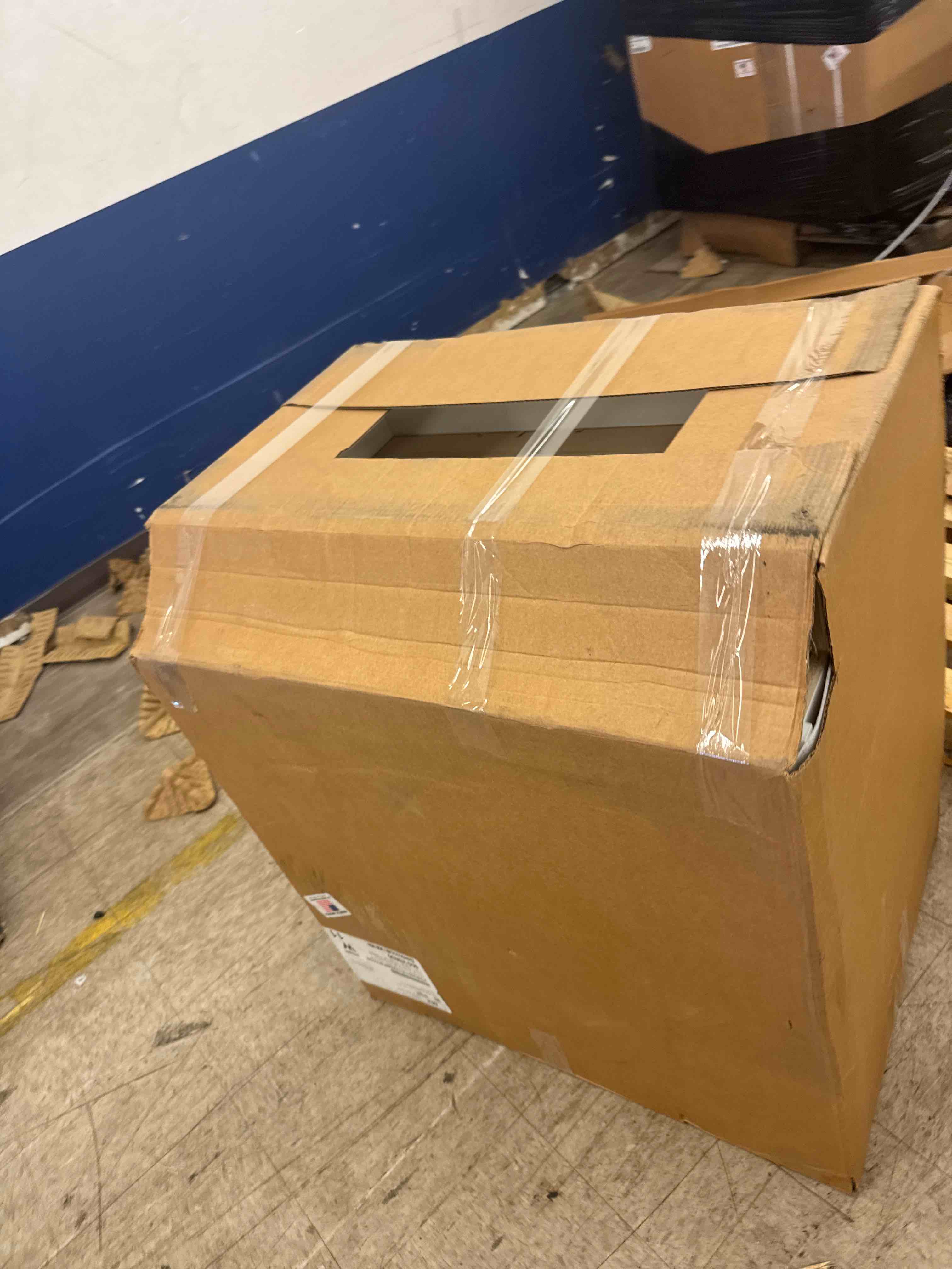 https://s3.amazonaws.com/lotting-images-prod/phillipi/BRN1917225_1751462035019.jpeg