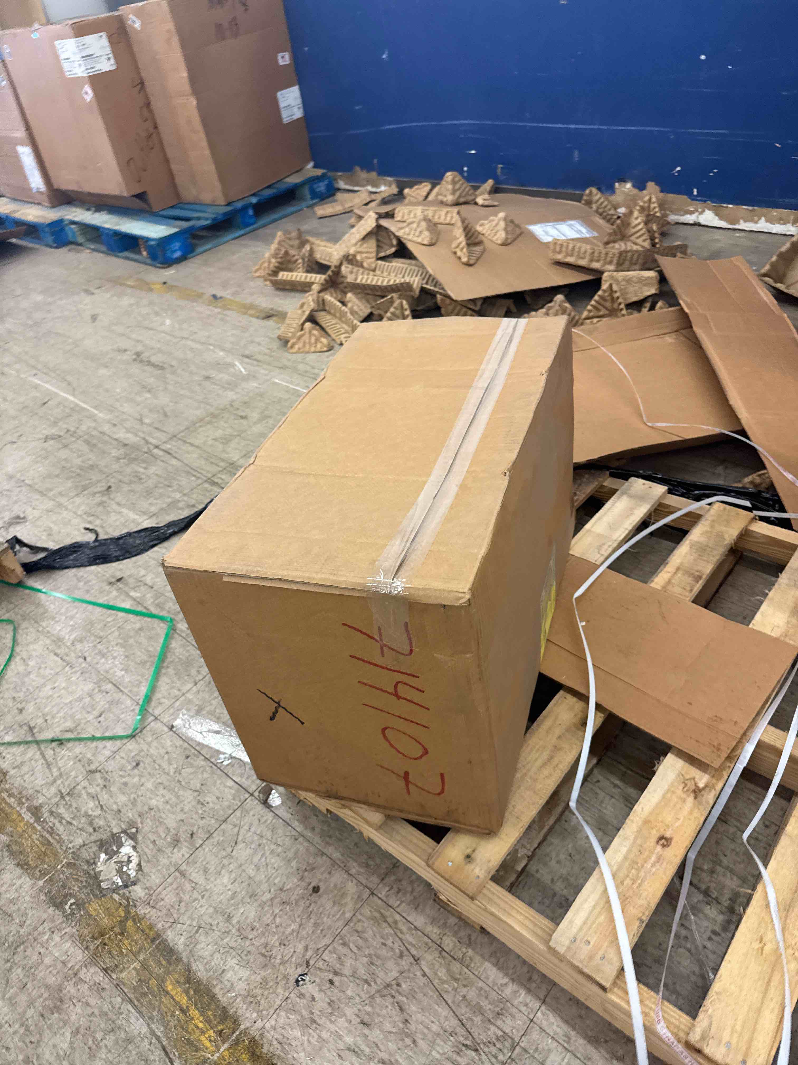 https://s3.amazonaws.com/lotting-images-prod/phillipi/BRN1917227_1751463311823.jpeg