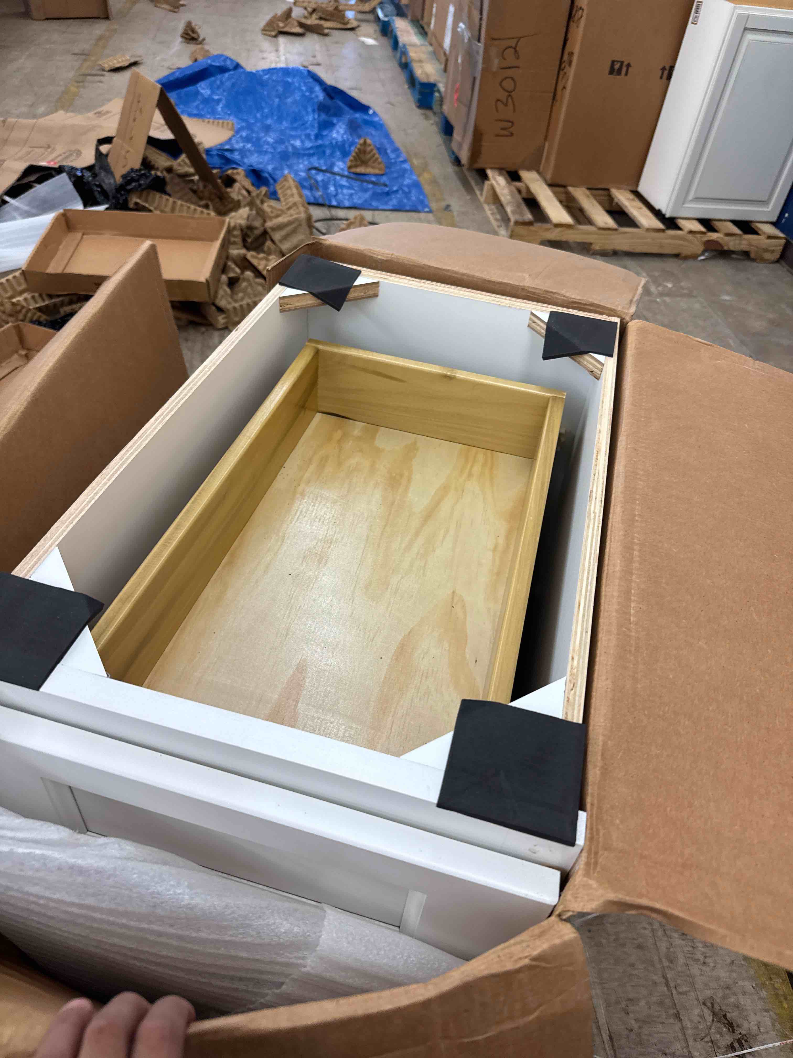 https://s3.amazonaws.com/lotting-images-prod/phillipi/BRN1917234_1751467060514.jpeg