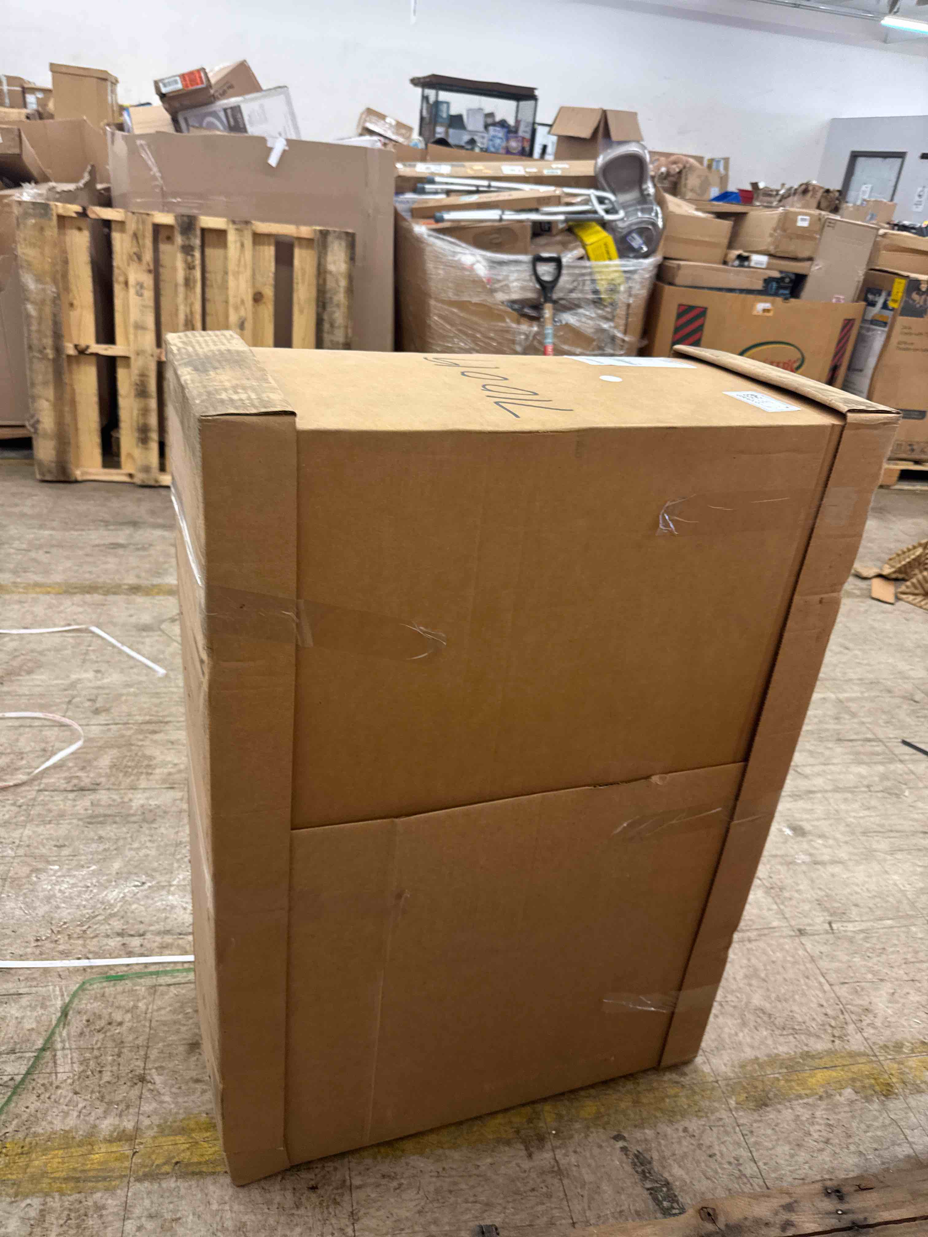 https://s3.amazonaws.com/lotting-images-prod/phillipi/BRN1917240_1751469799374.jpeg