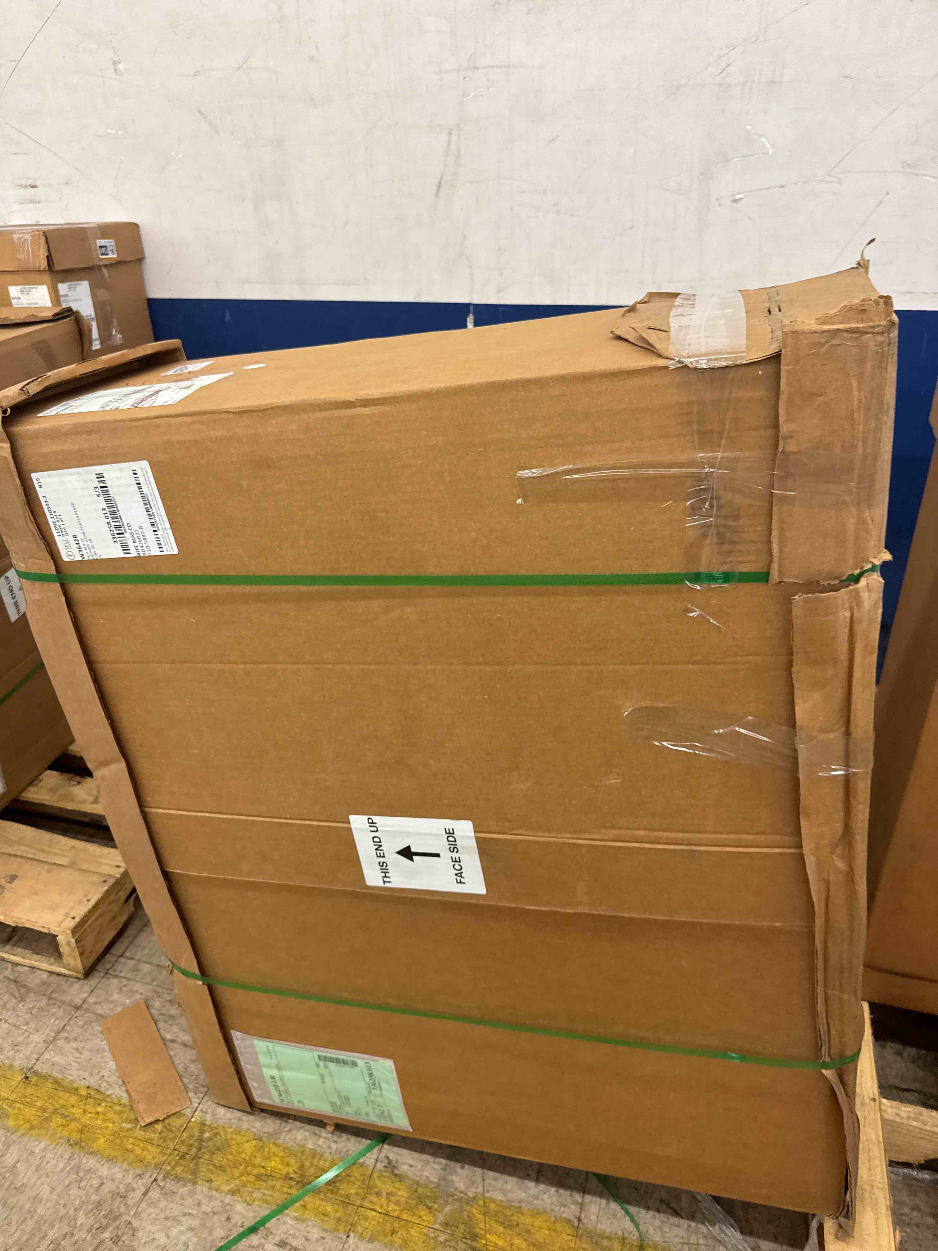 https://s3.amazonaws.com/lotting-images-prod/phillipi/BRN1917244_1751471170557.jpeg