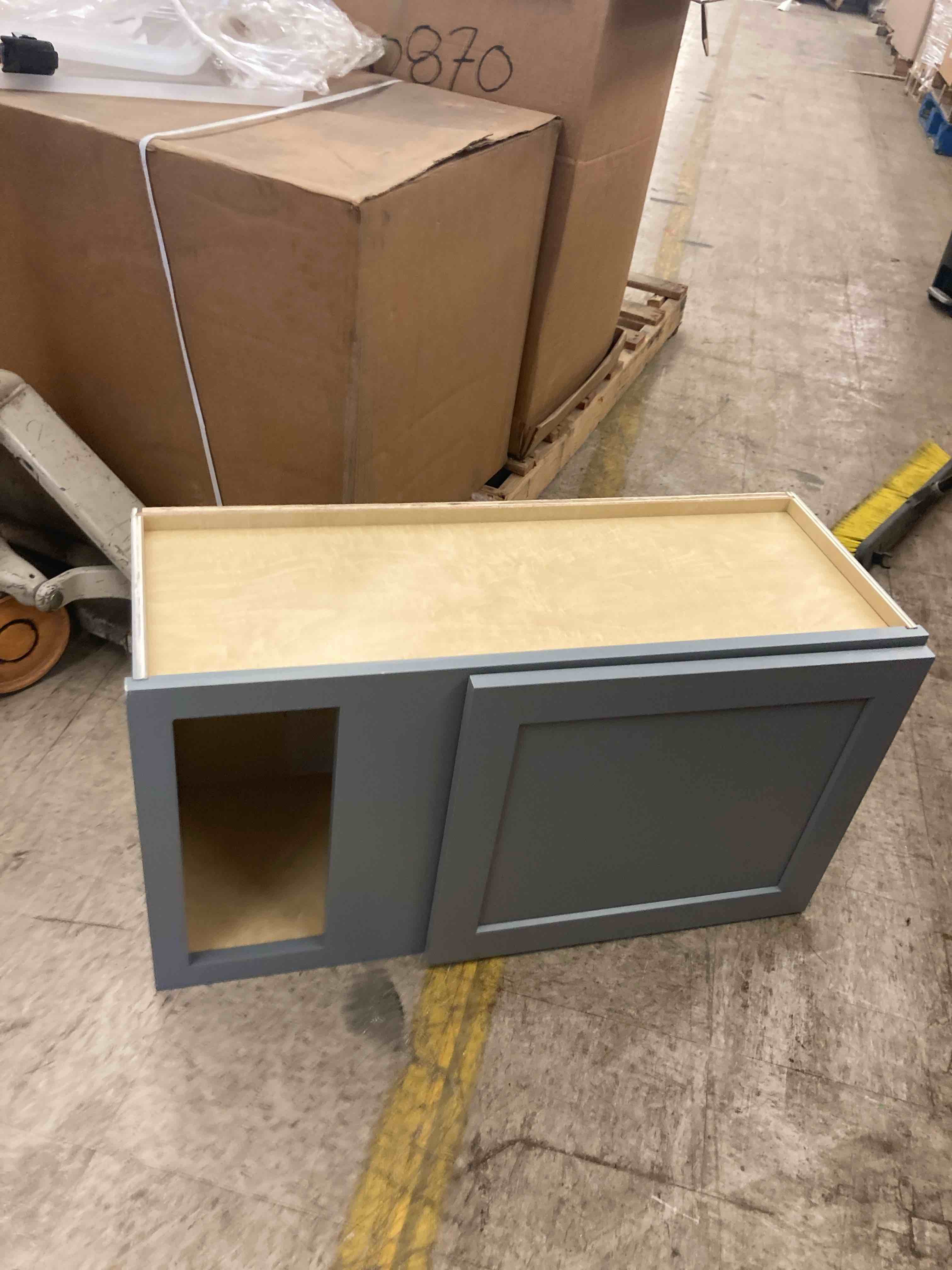 https://s3.amazonaws.com/lotting-images-prod/phillipi/BRN1917250_1751554838991.jpeg
