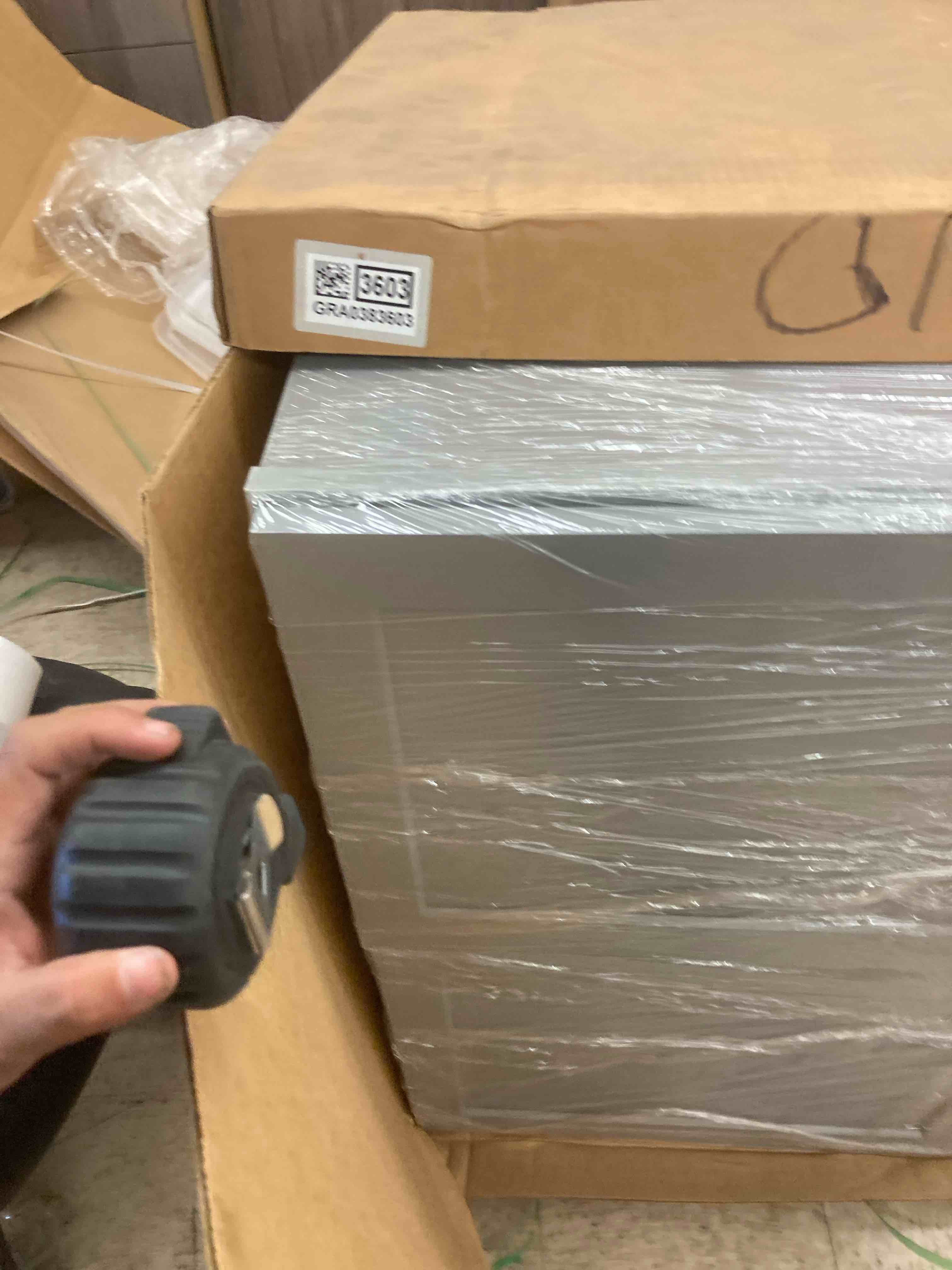 https://s3.amazonaws.com/lotting-images-prod/phillipi/BRN1917254_1751557109337.jpeg