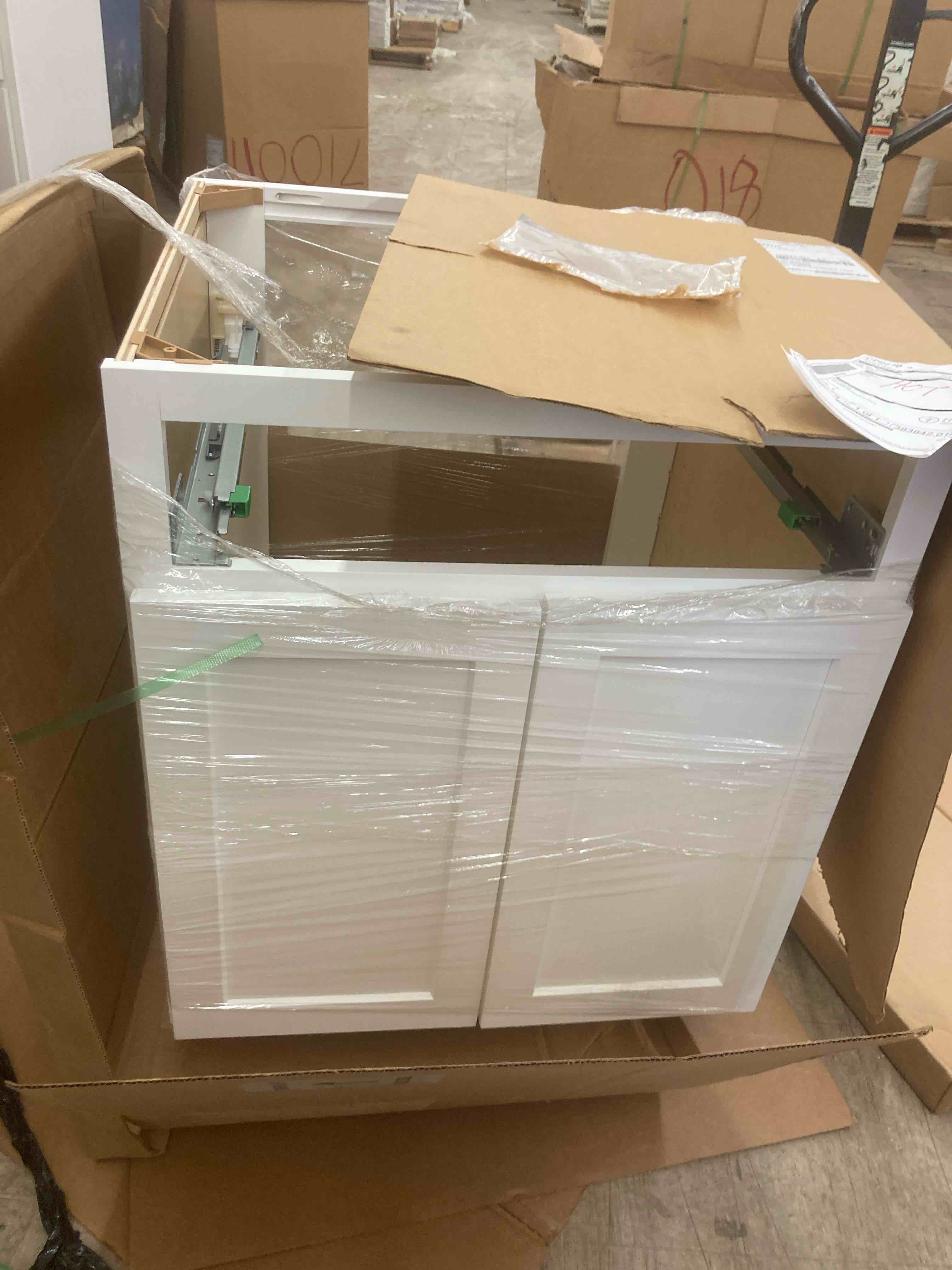 https://s3.amazonaws.com/lotting-images-prod/phillipi/BRN1917281_1751637160907.jpeg