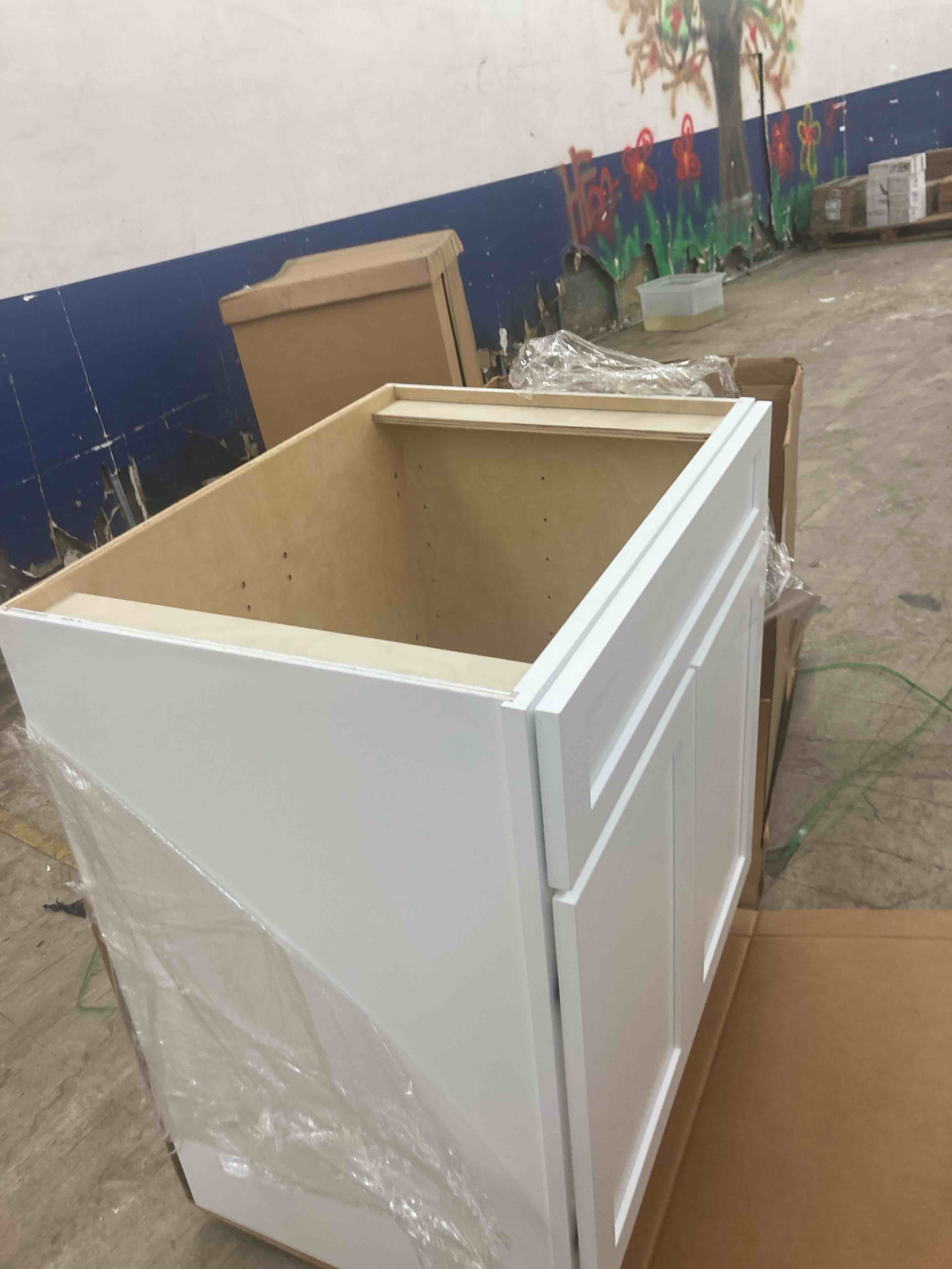 https://s3.amazonaws.com/lotting-images-prod/phillipi/BRN1917284_1751638570497.jpeg