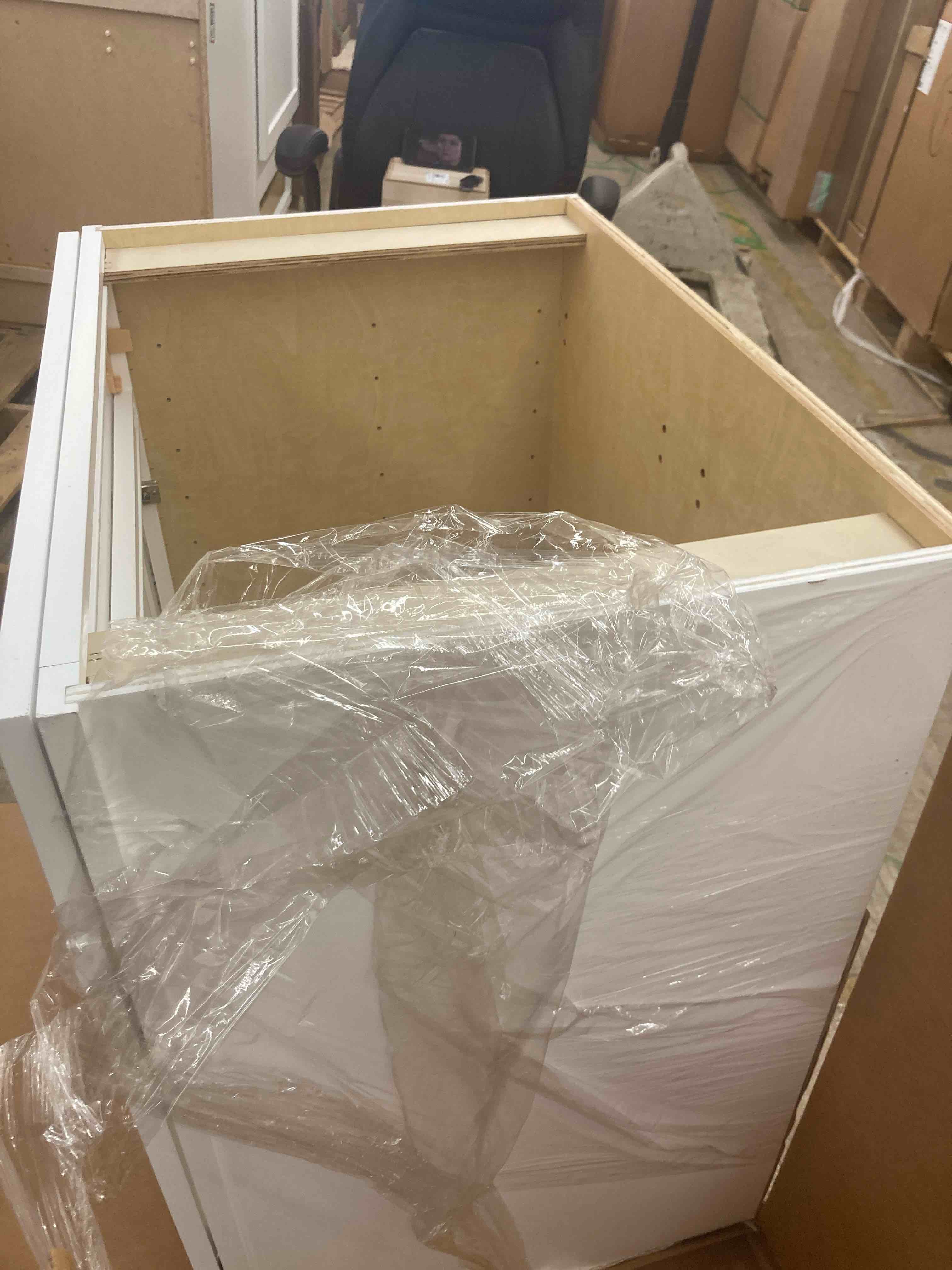 https://s3.amazonaws.com/lotting-images-prod/phillipi/BRN1917284_1751638577100.jpeg