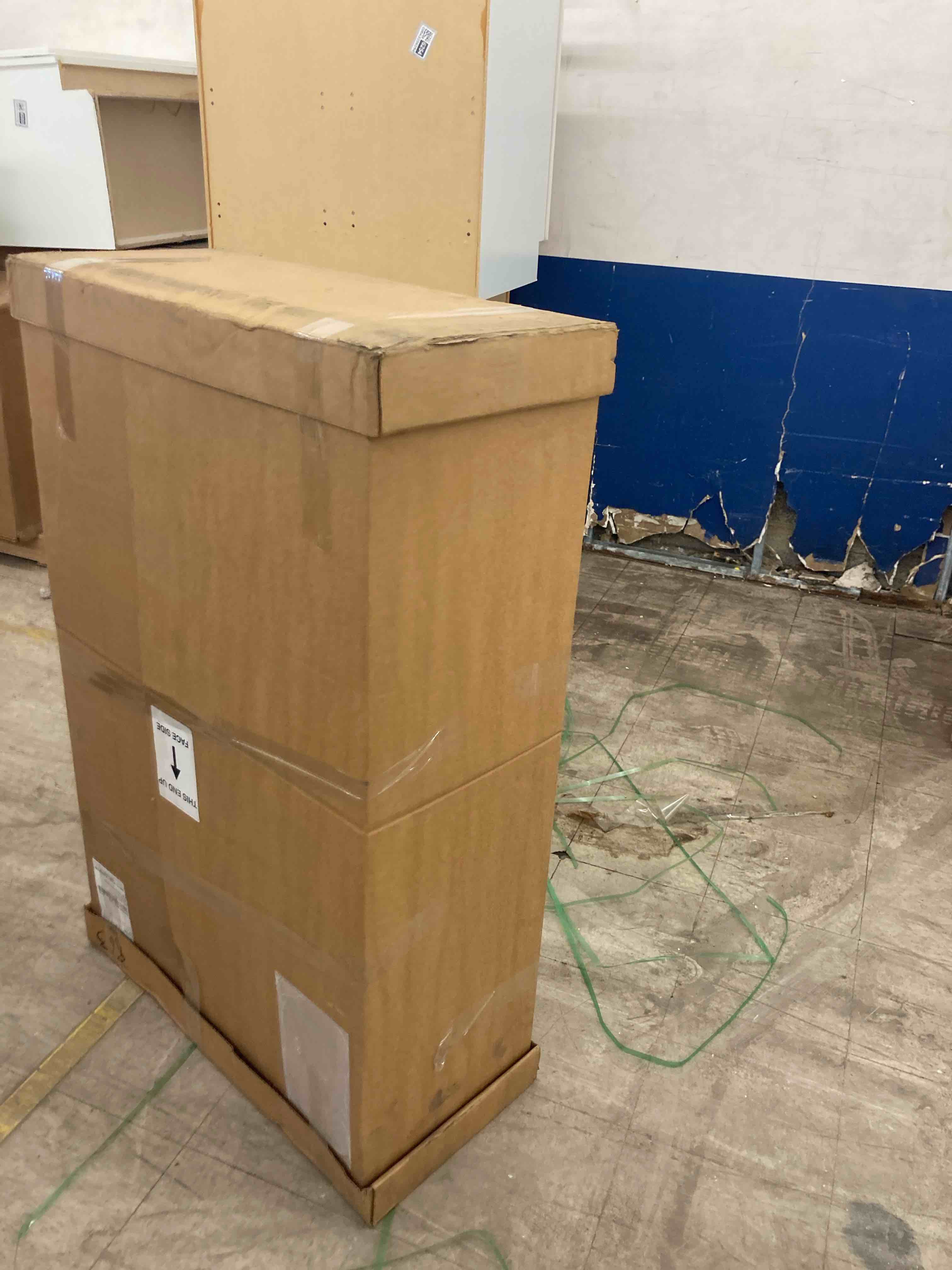 https://s3.amazonaws.com/lotting-images-prod/phillipi/BRN1917287_1751639947074.jpeg