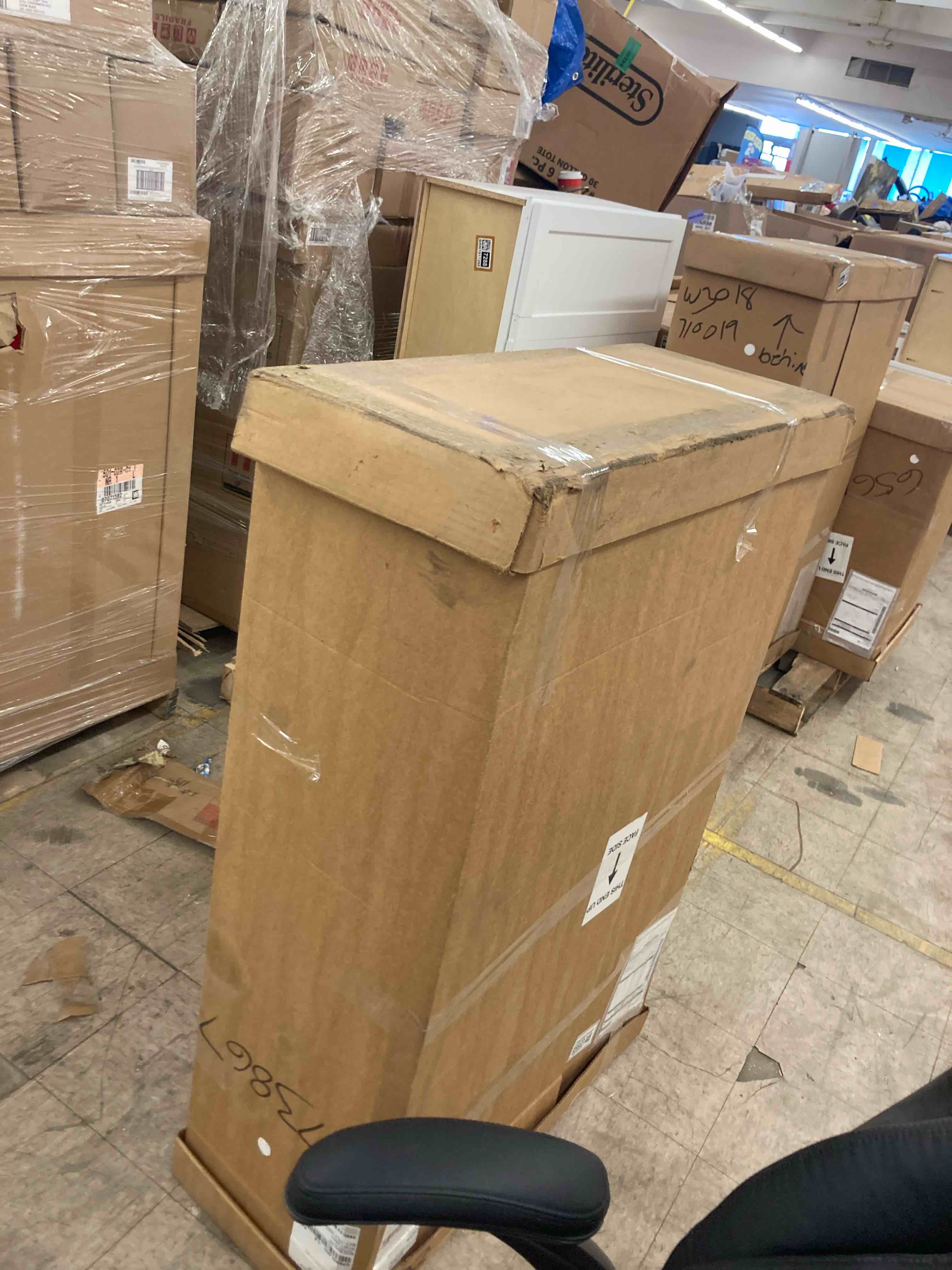https://s3.amazonaws.com/lotting-images-prod/phillipi/BRN1917289_1751640559825.jpeg